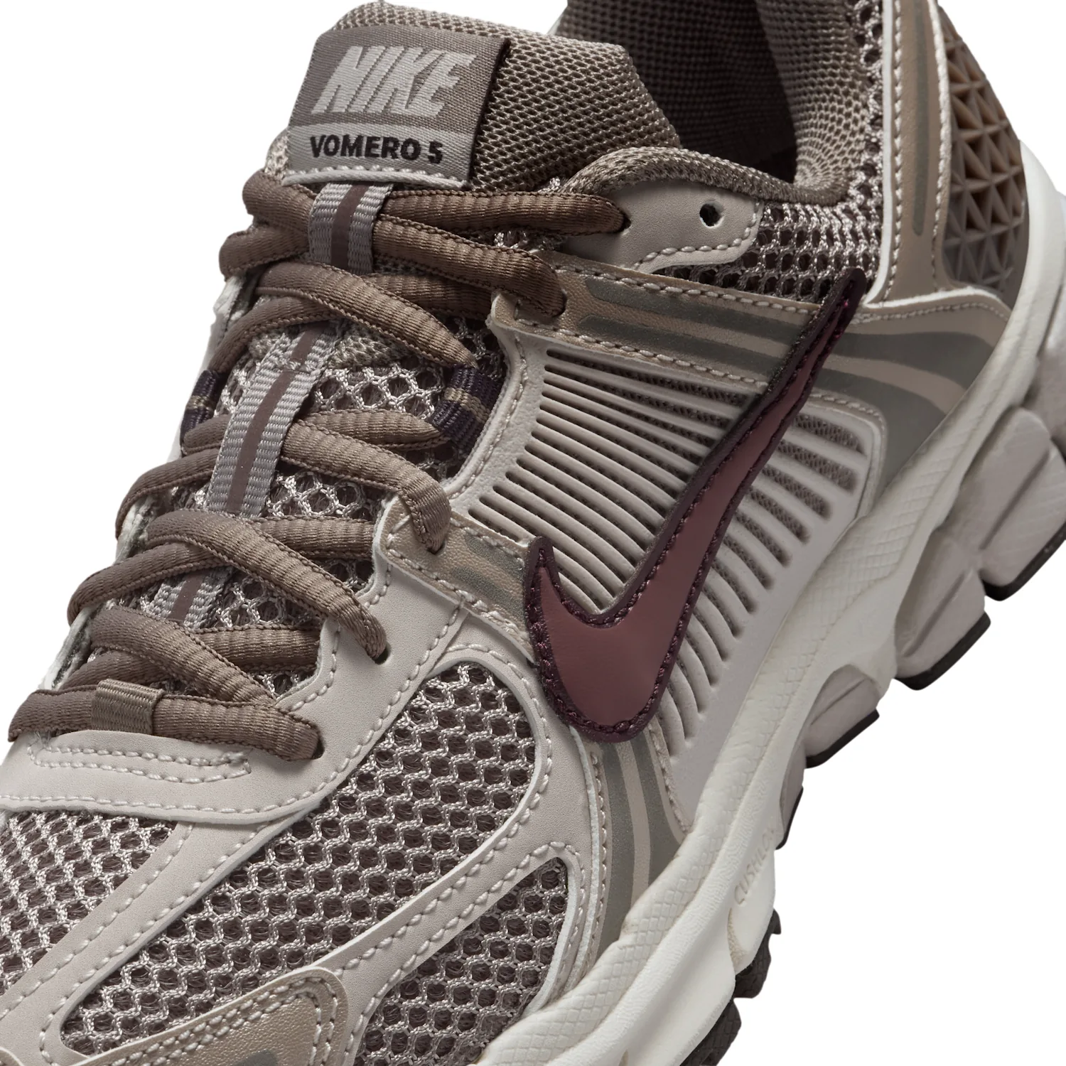 Nike Vomero 5 image 7