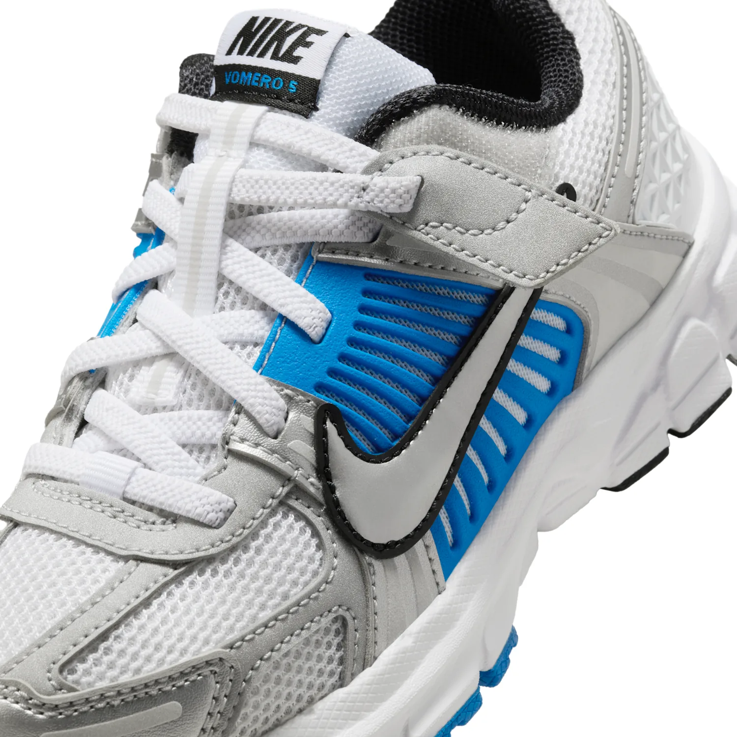 Nike Vomero 5 image 10