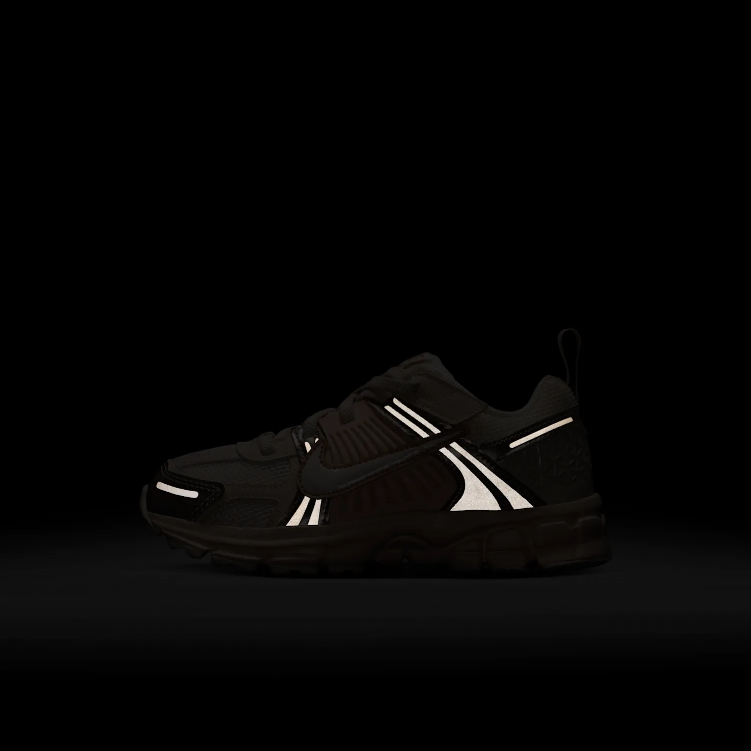 Nike Vomero 5 image 9