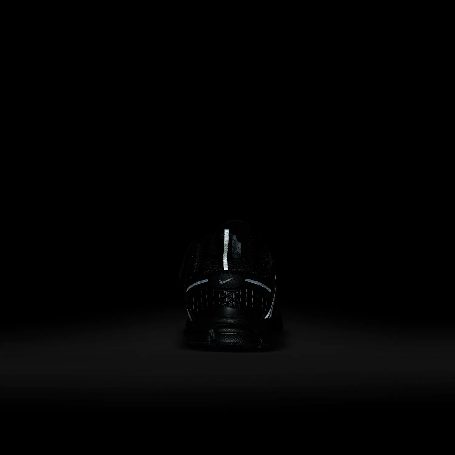 Nike Vomero 5 image 11