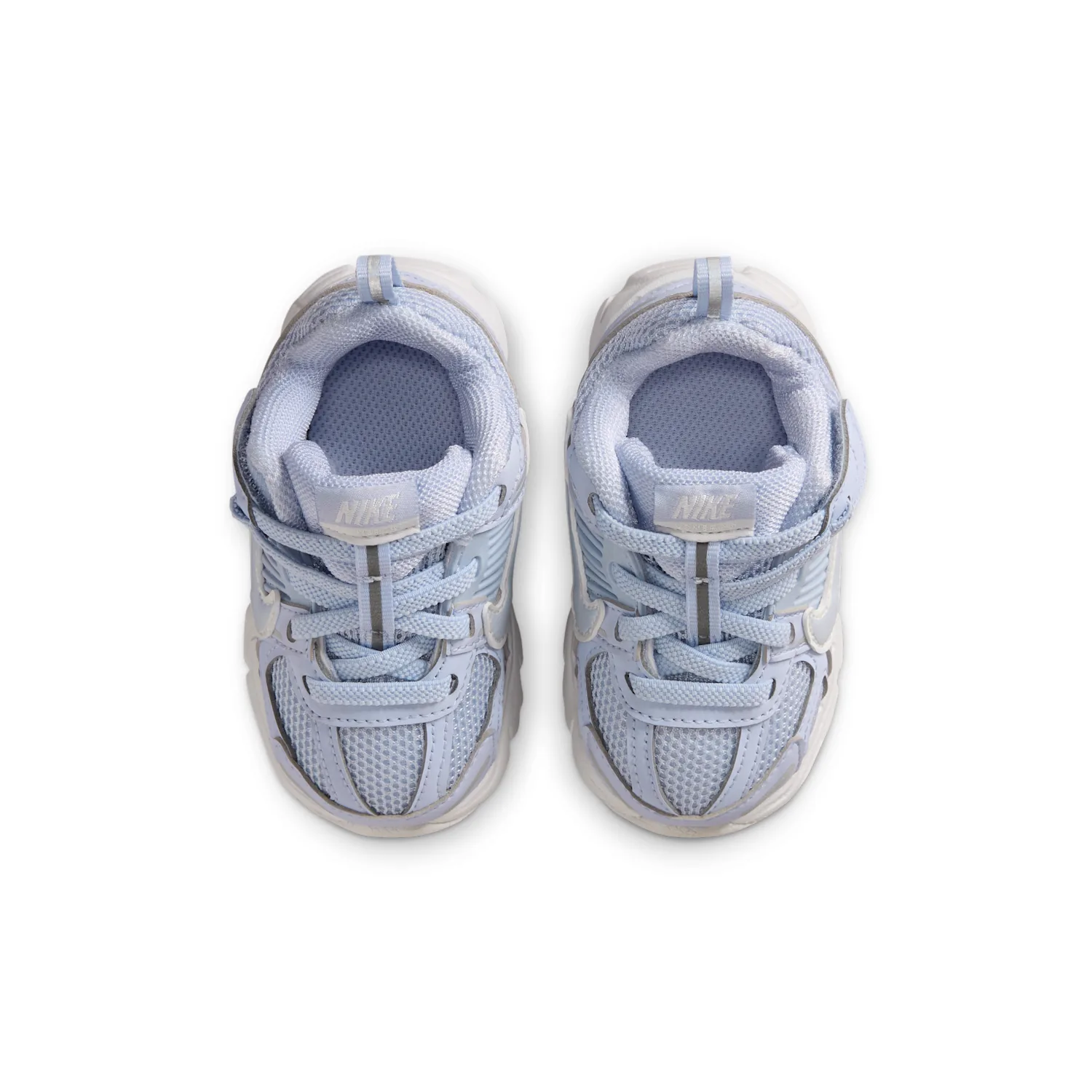 Nike Vomero 5 image 4