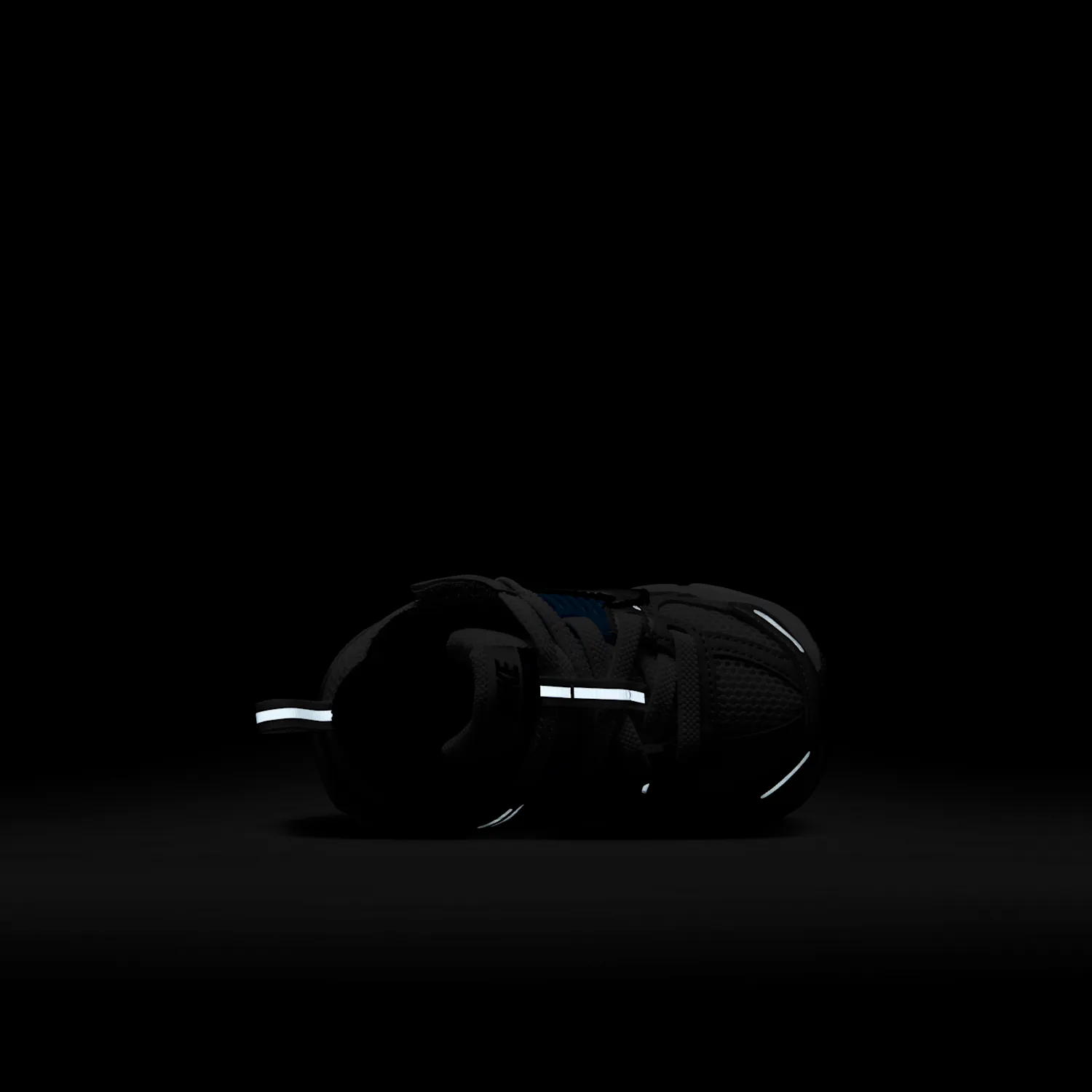 Nike Vomero 5 image 10