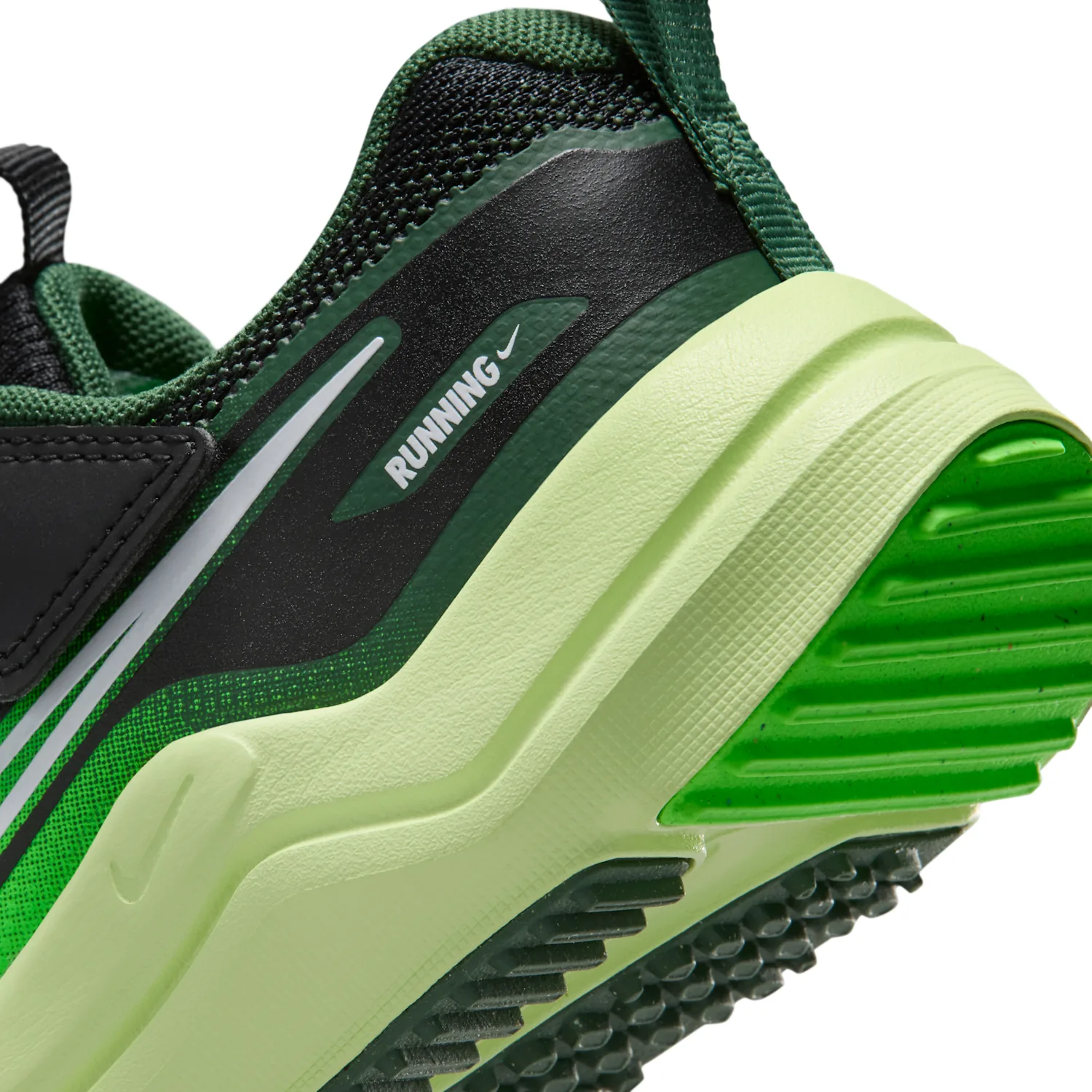 Nike Cosmic Runner image 8