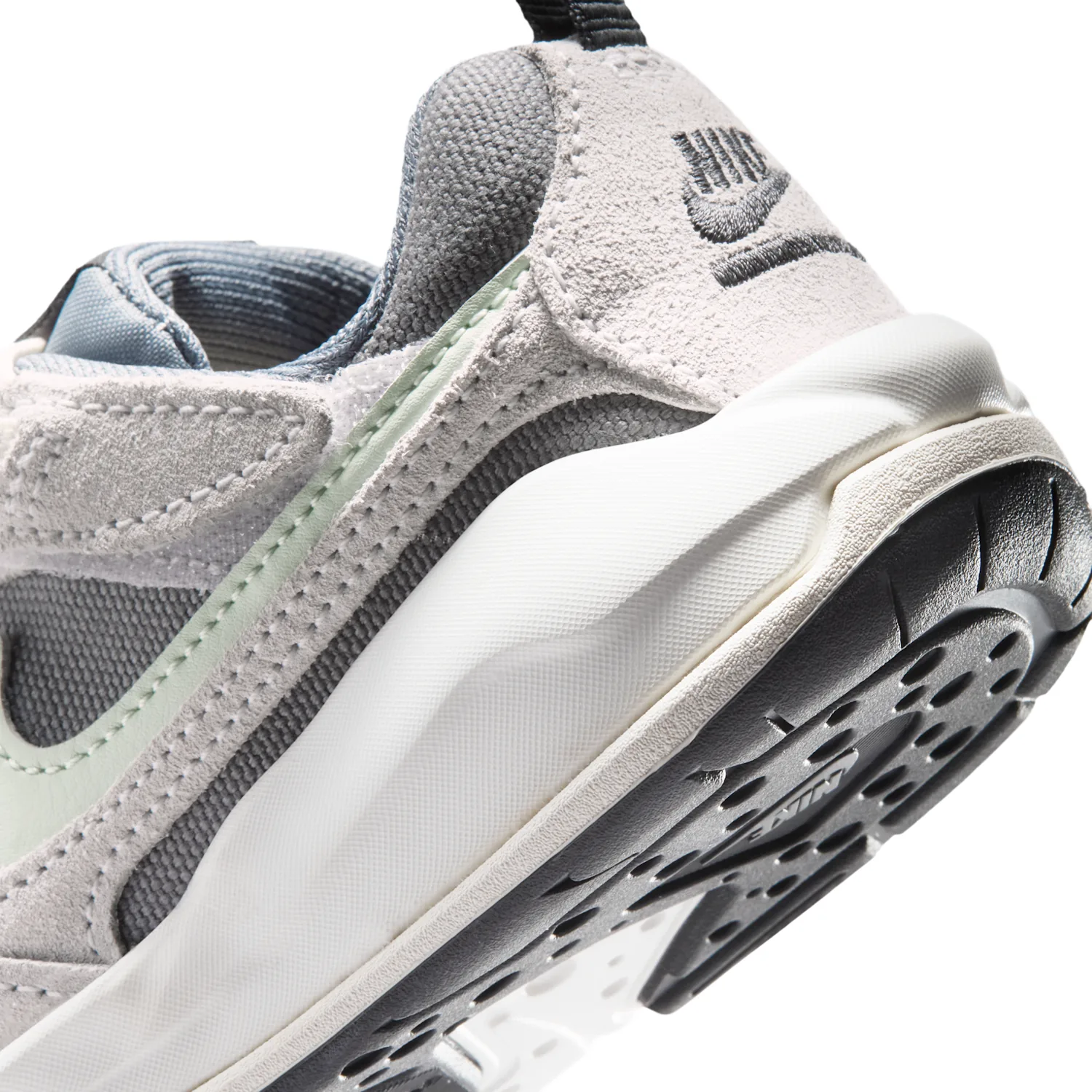 Jordan CMFT Era image 8