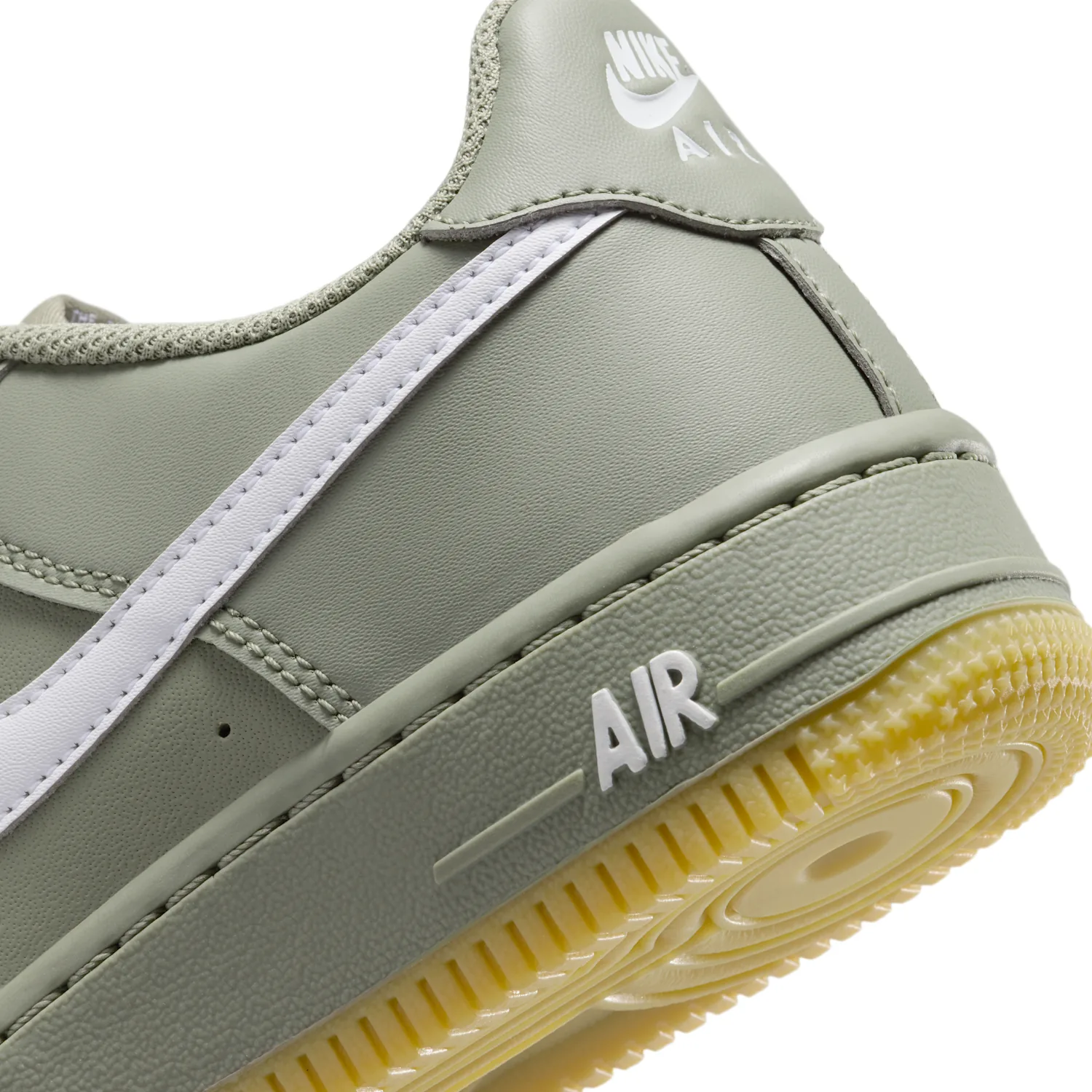 Nike Air Force 1 LV8 image 8