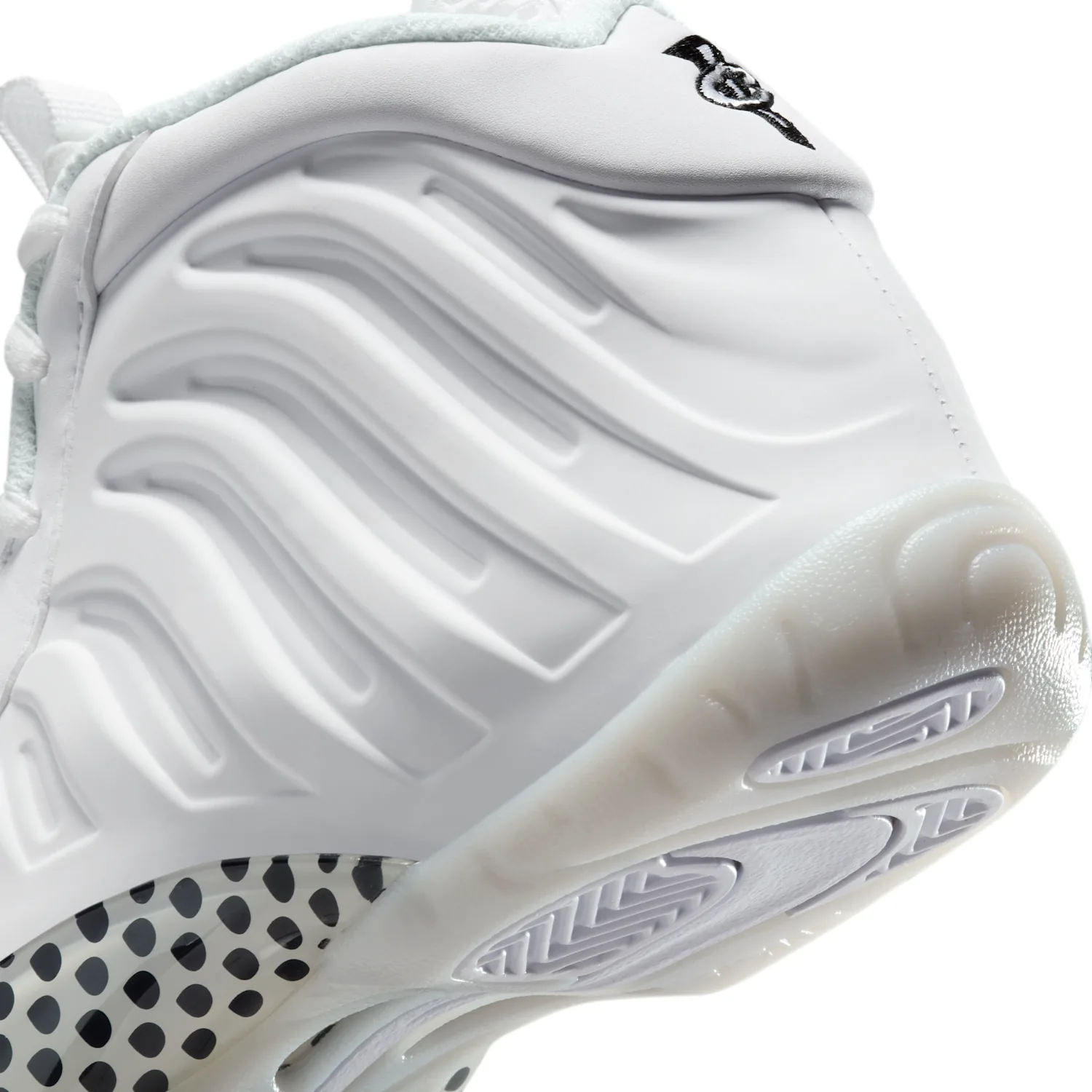 Nike Little Posite One image 8