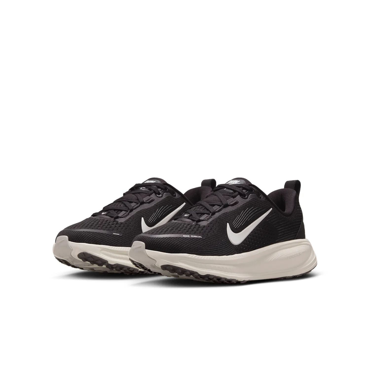 Nike Vomero 18 image 7