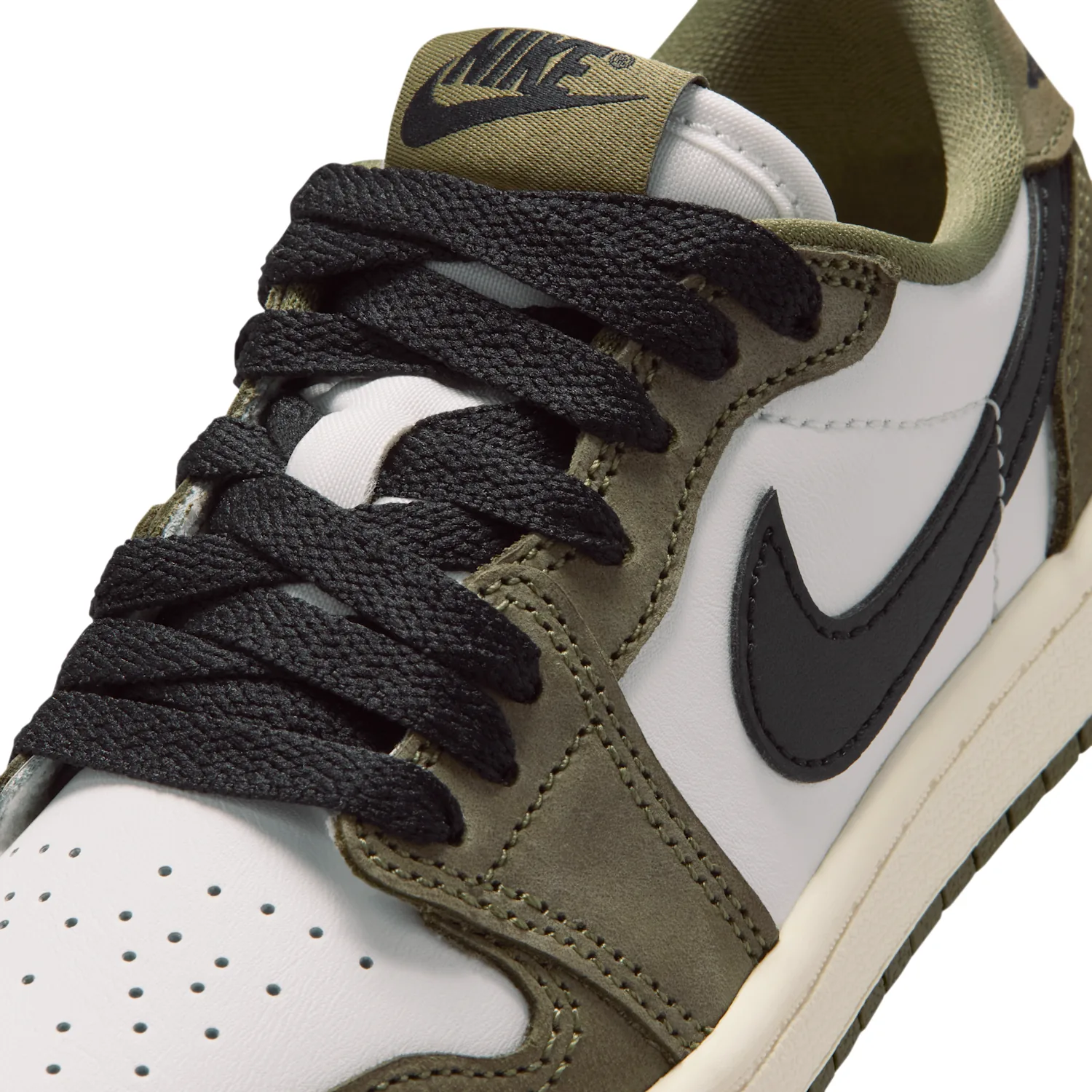 Air Jordan 1 Retro Low "Medium Olive and Summit White" image 7