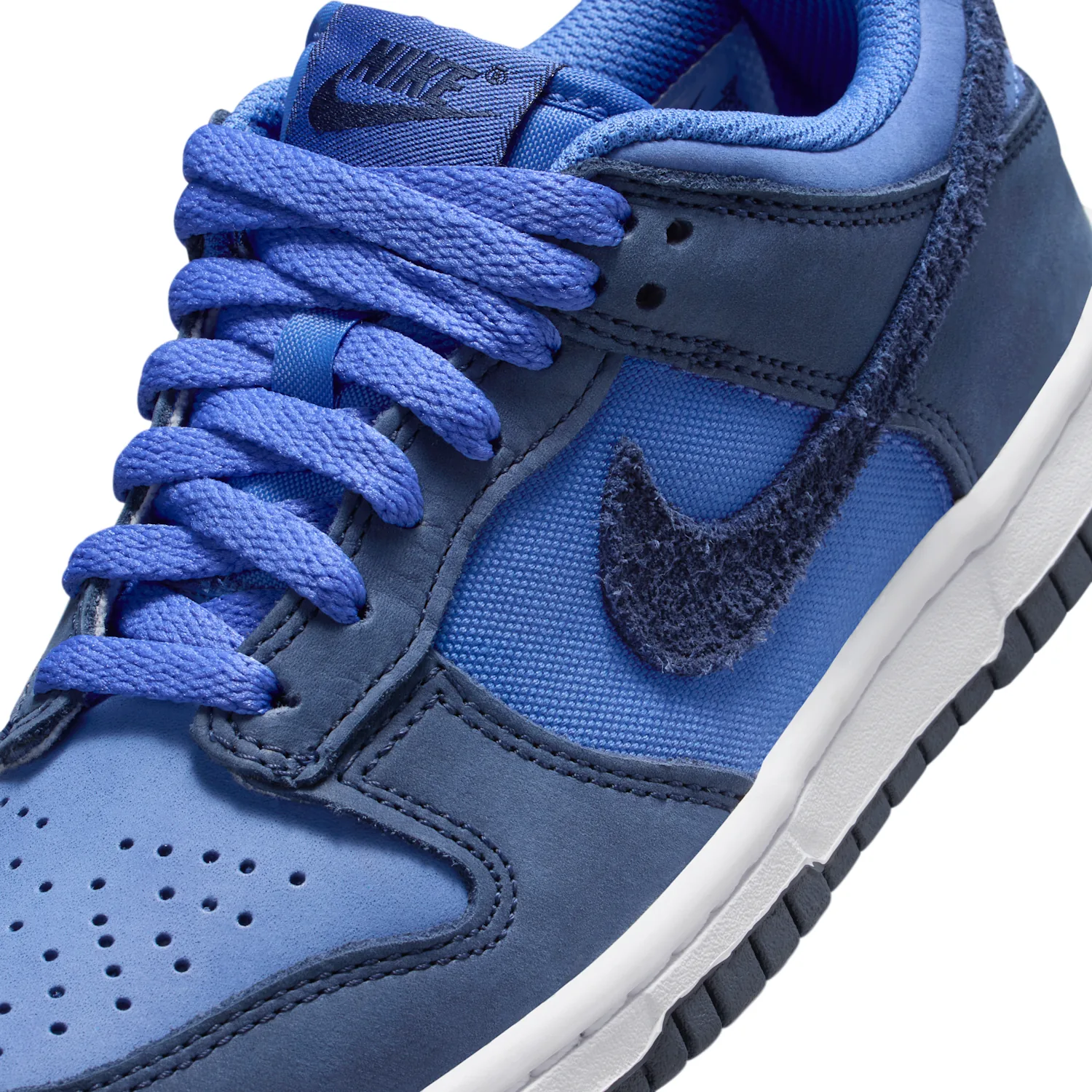 Nike Dunk Low SE image 7