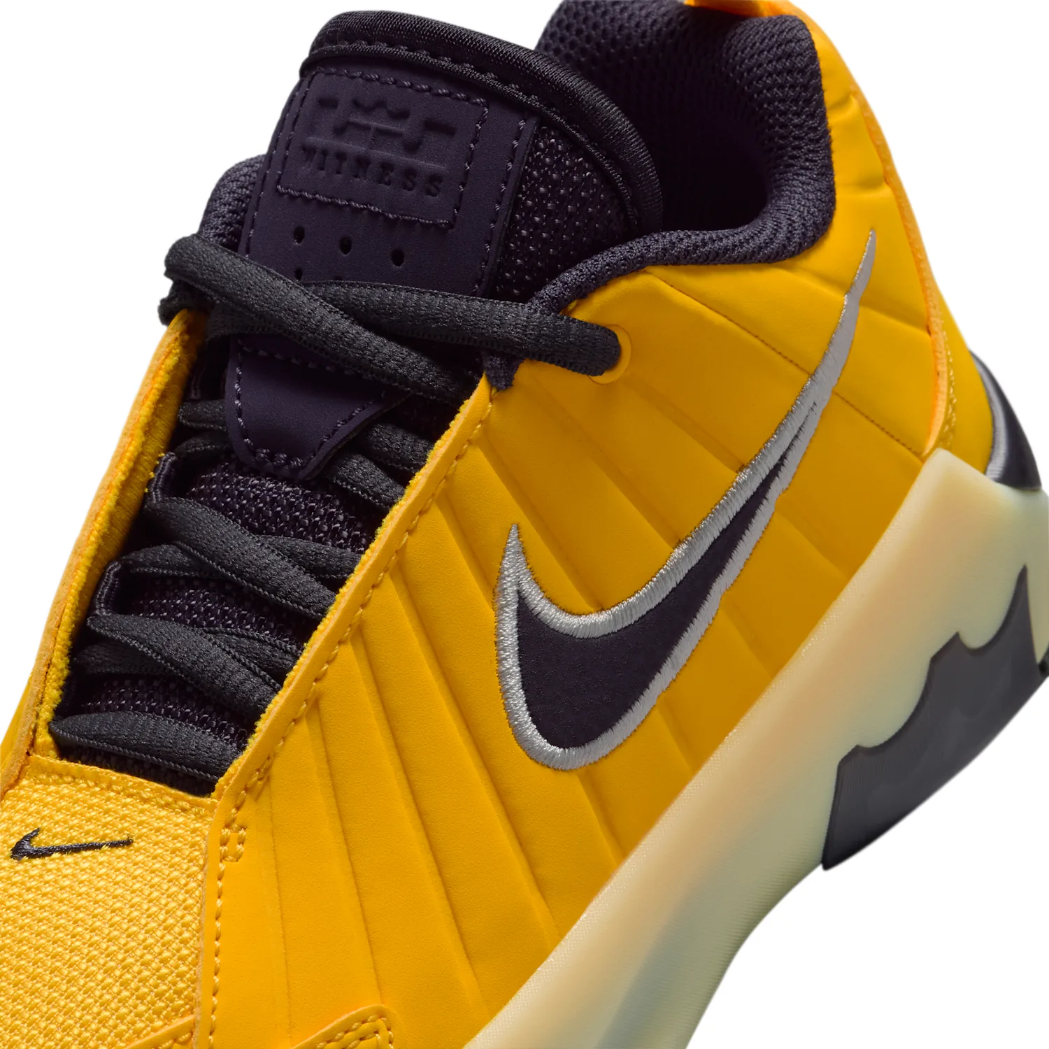 LeBron Witness 9 image 7