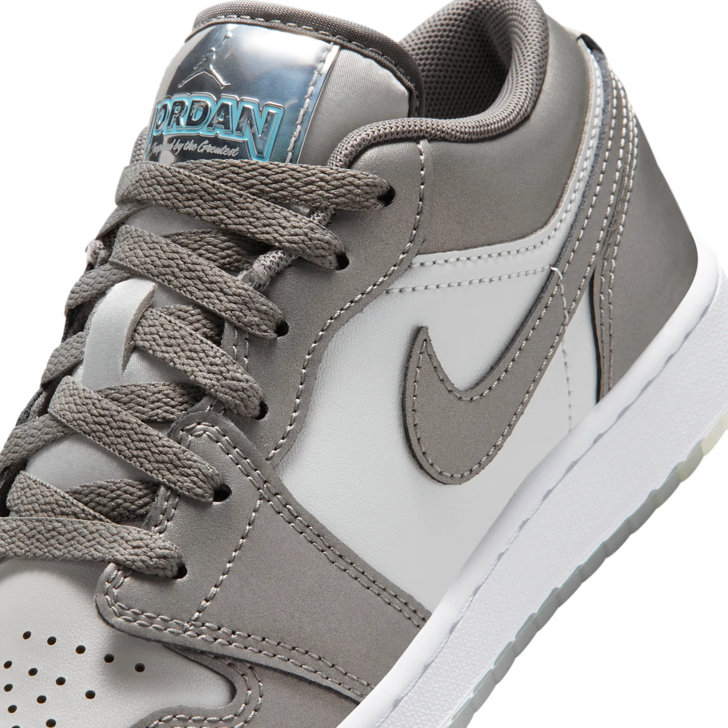 Air Jordan 1 Low SE image 8