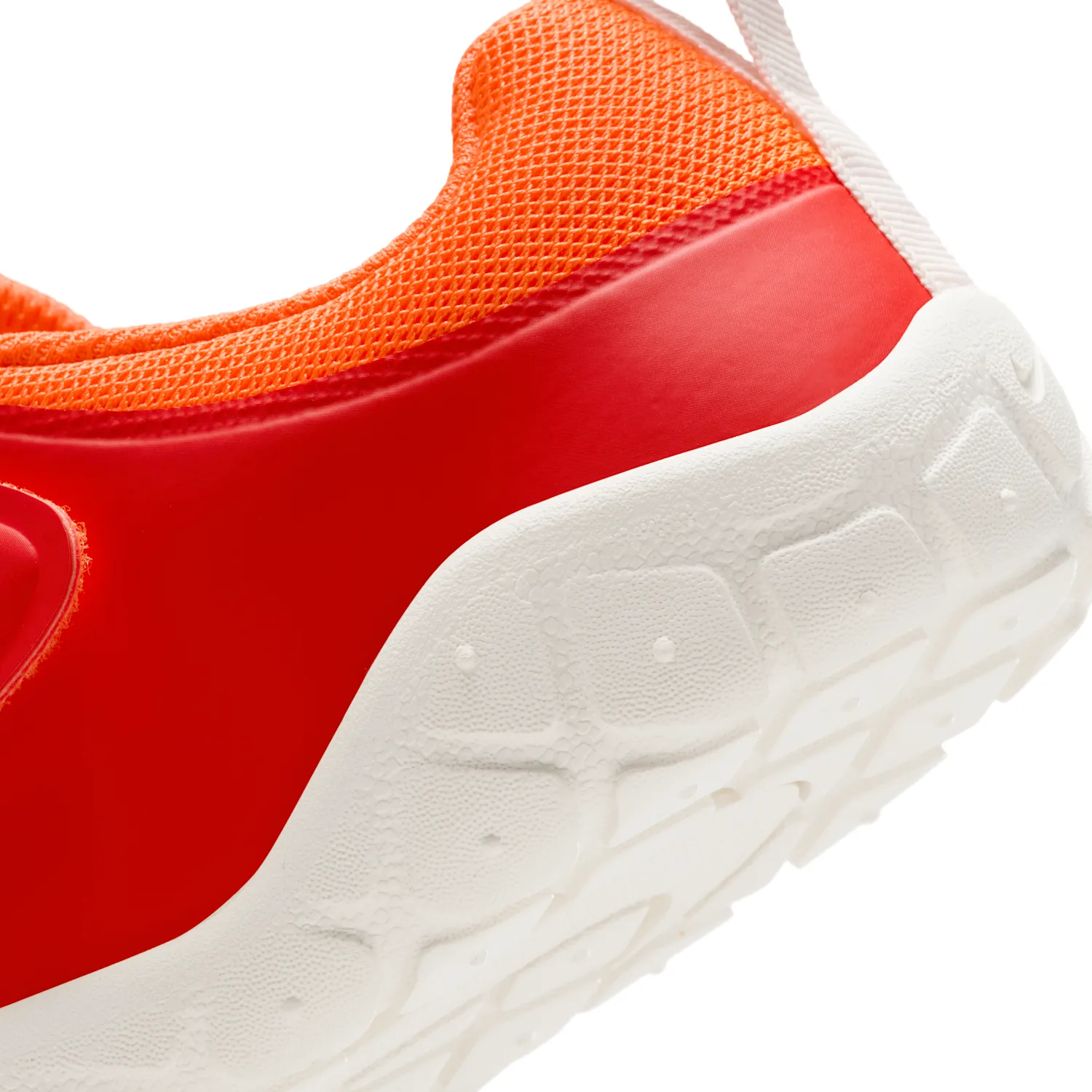 Nike Swoosh 1 Essential image 8