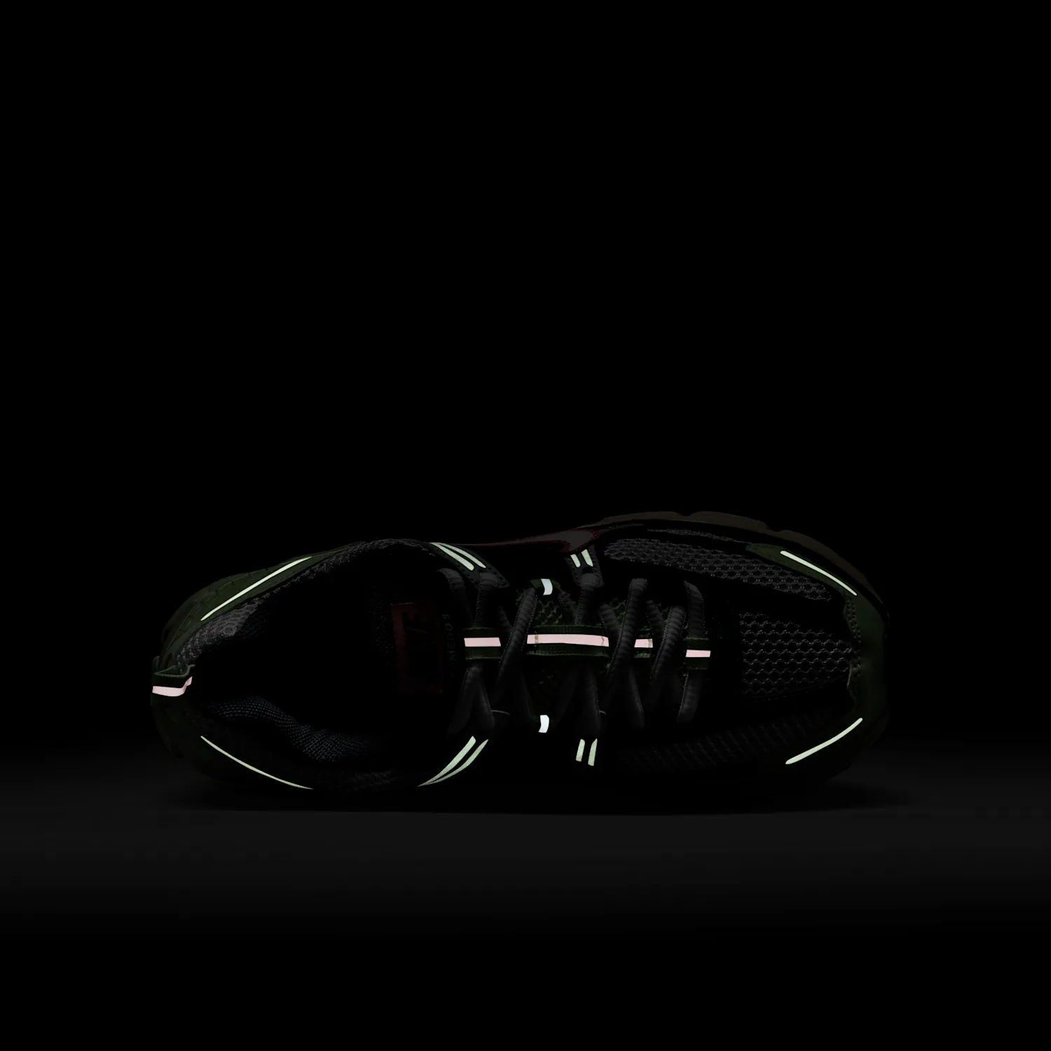 Nike Vomero 5 image 12