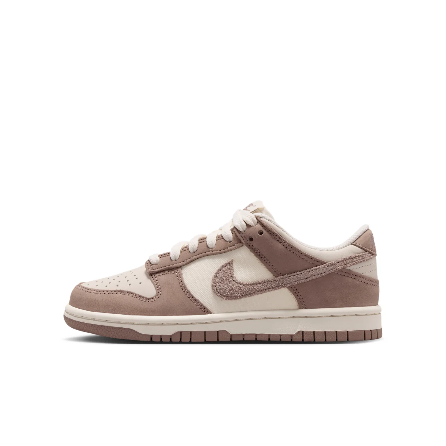 Nike Dunk Low SE
