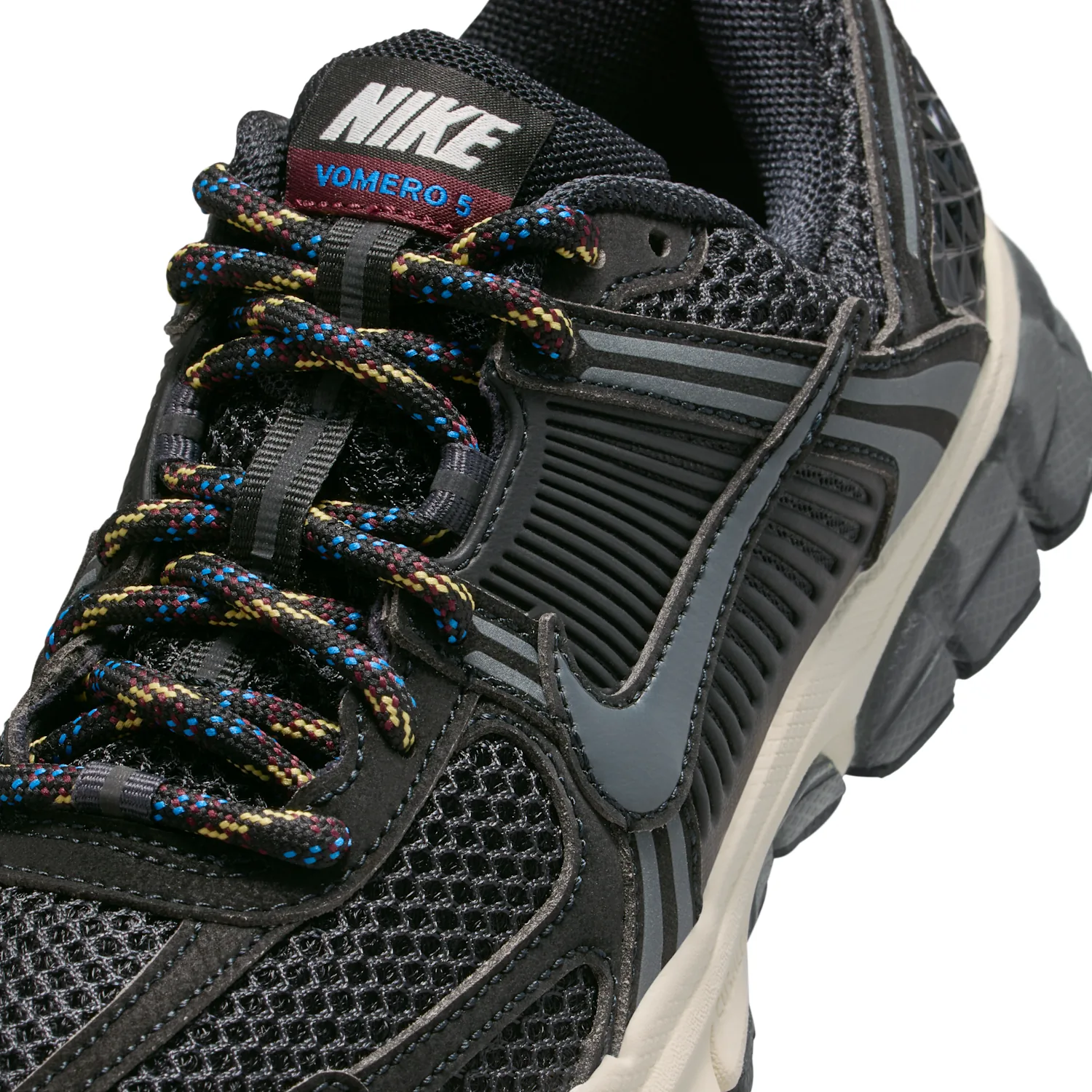 Nike Vomero 5 image 7