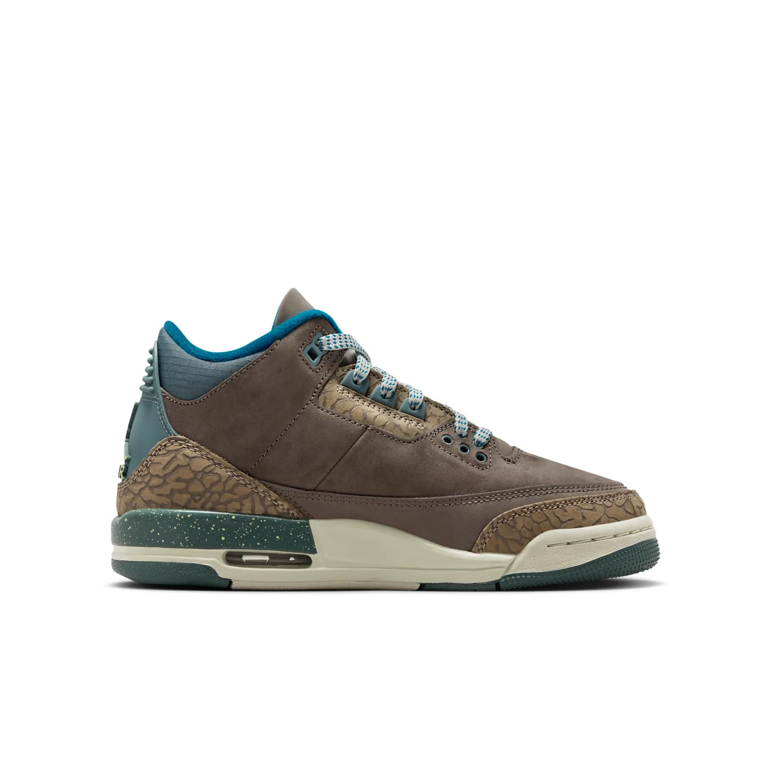 Air Jordan 3 Retro image 6