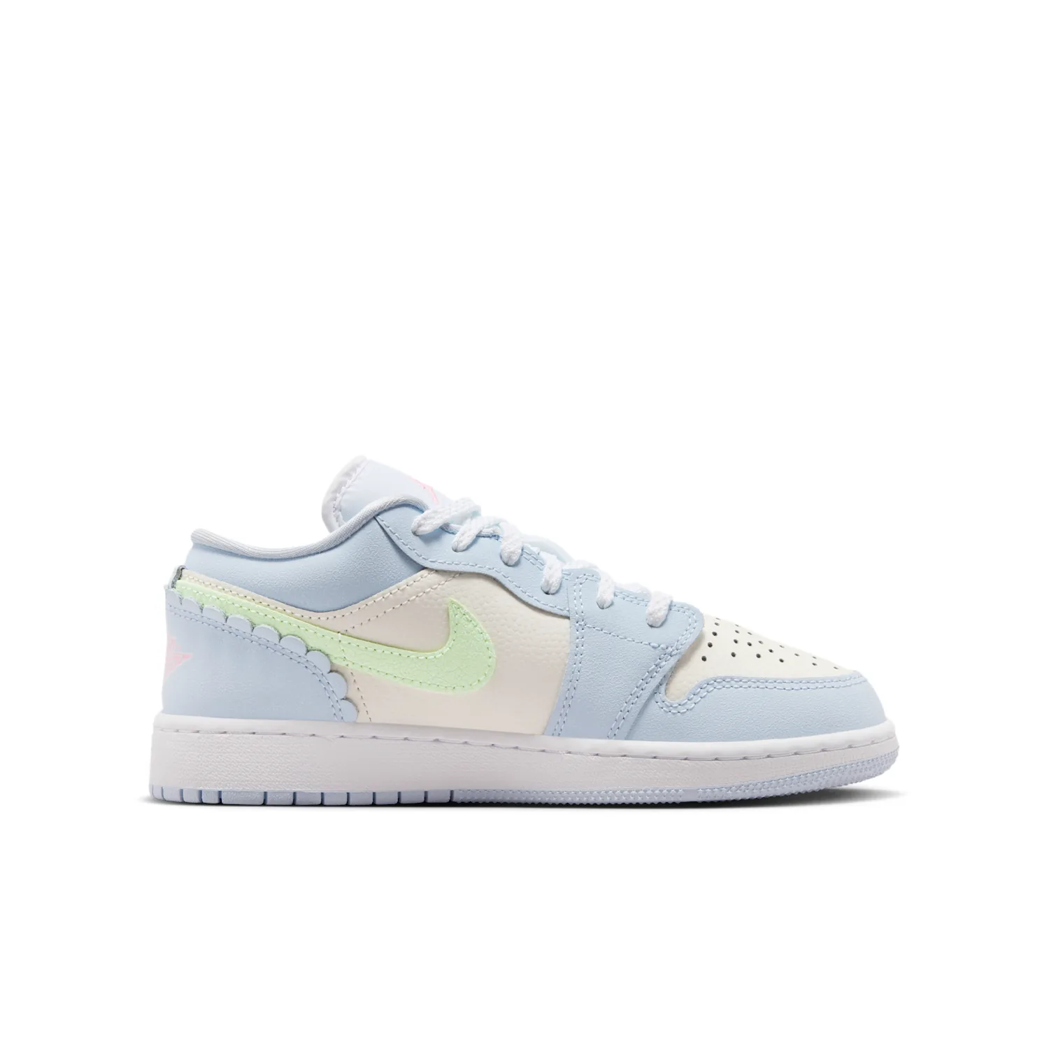 Air Jordan 1 Low SE image 6