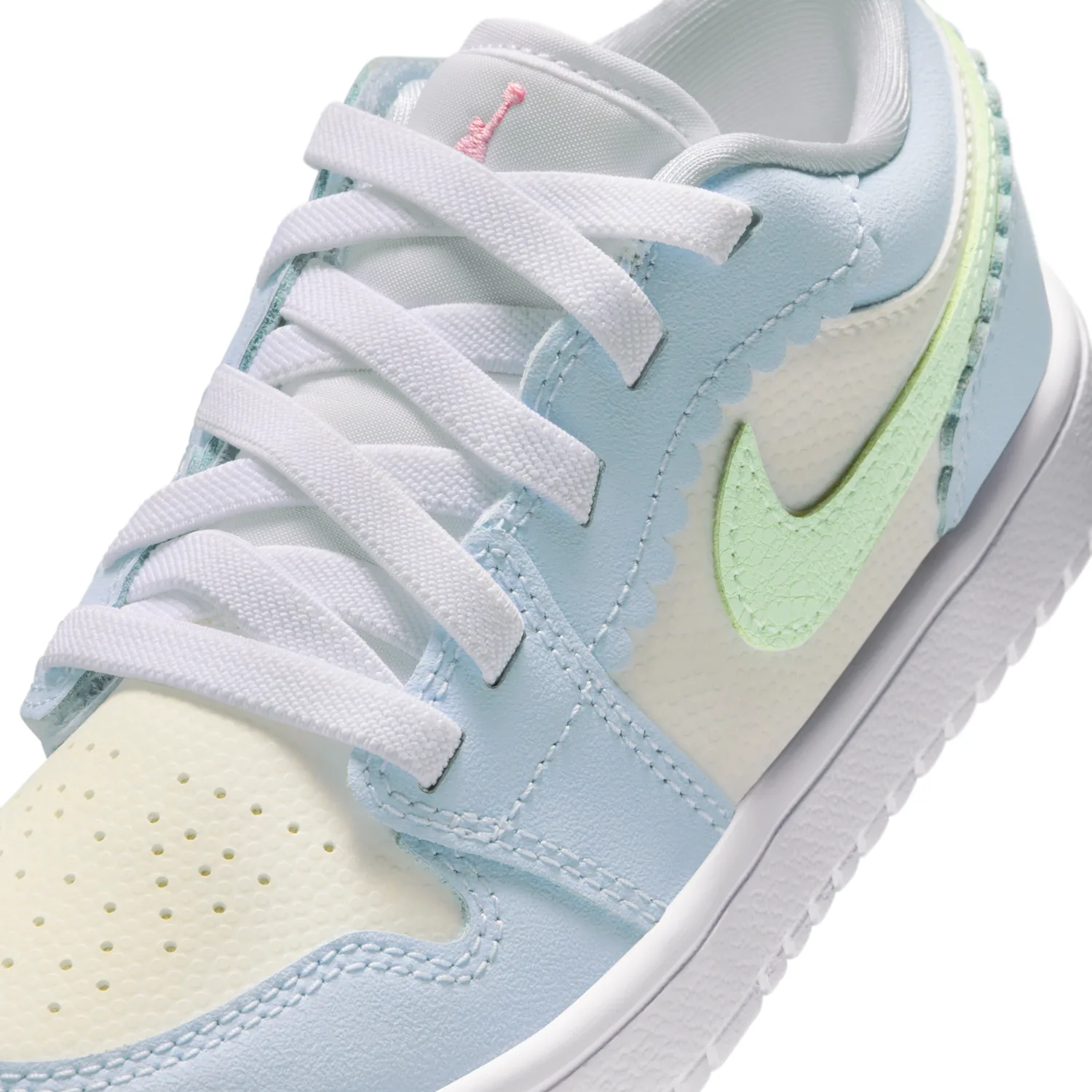 Jordan 1 Low Alt SE image 12