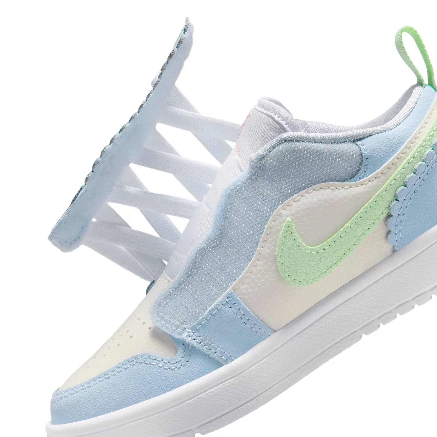 Jordan 1 Low Alt SE image 14