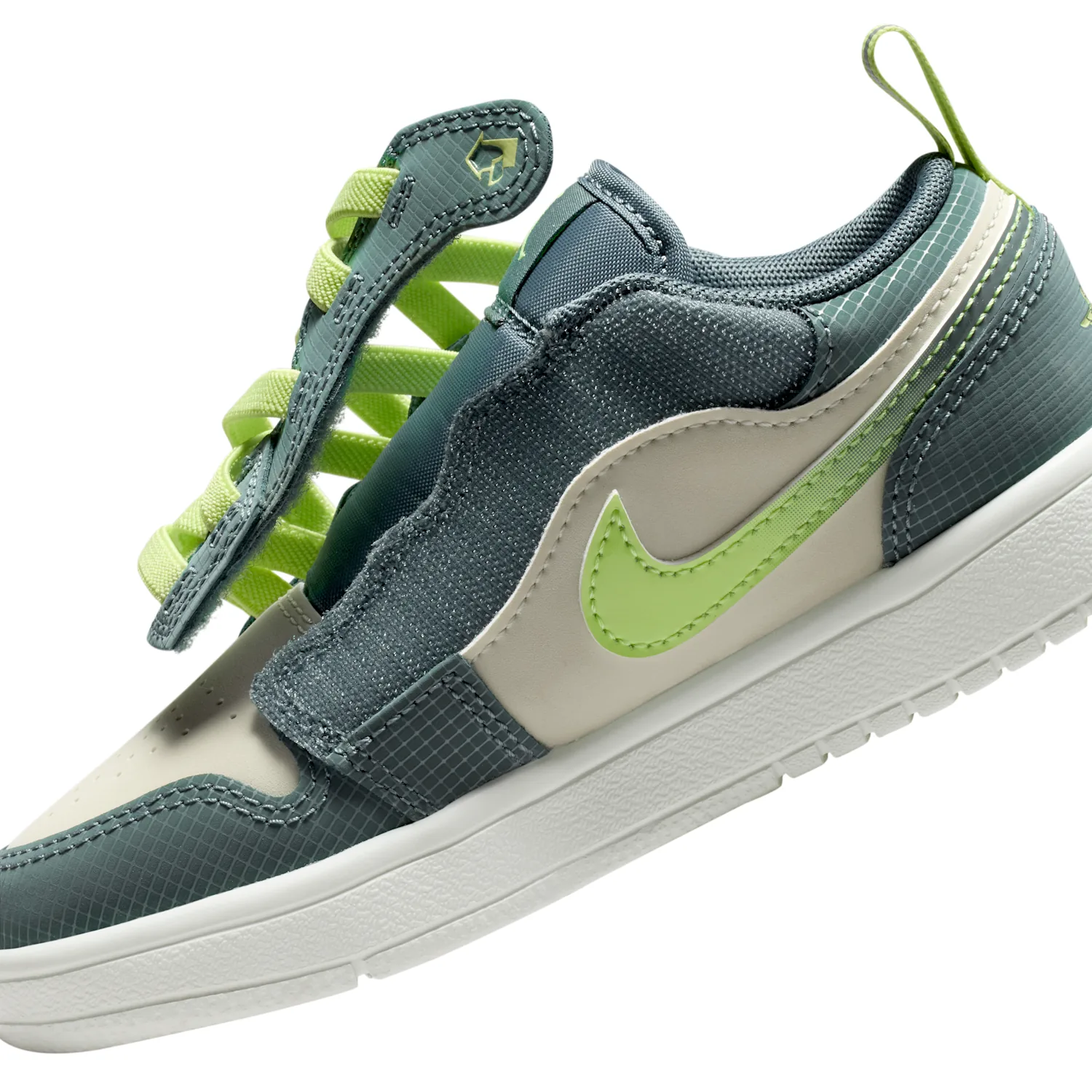 Jordan 1 Low Alt SE image 10