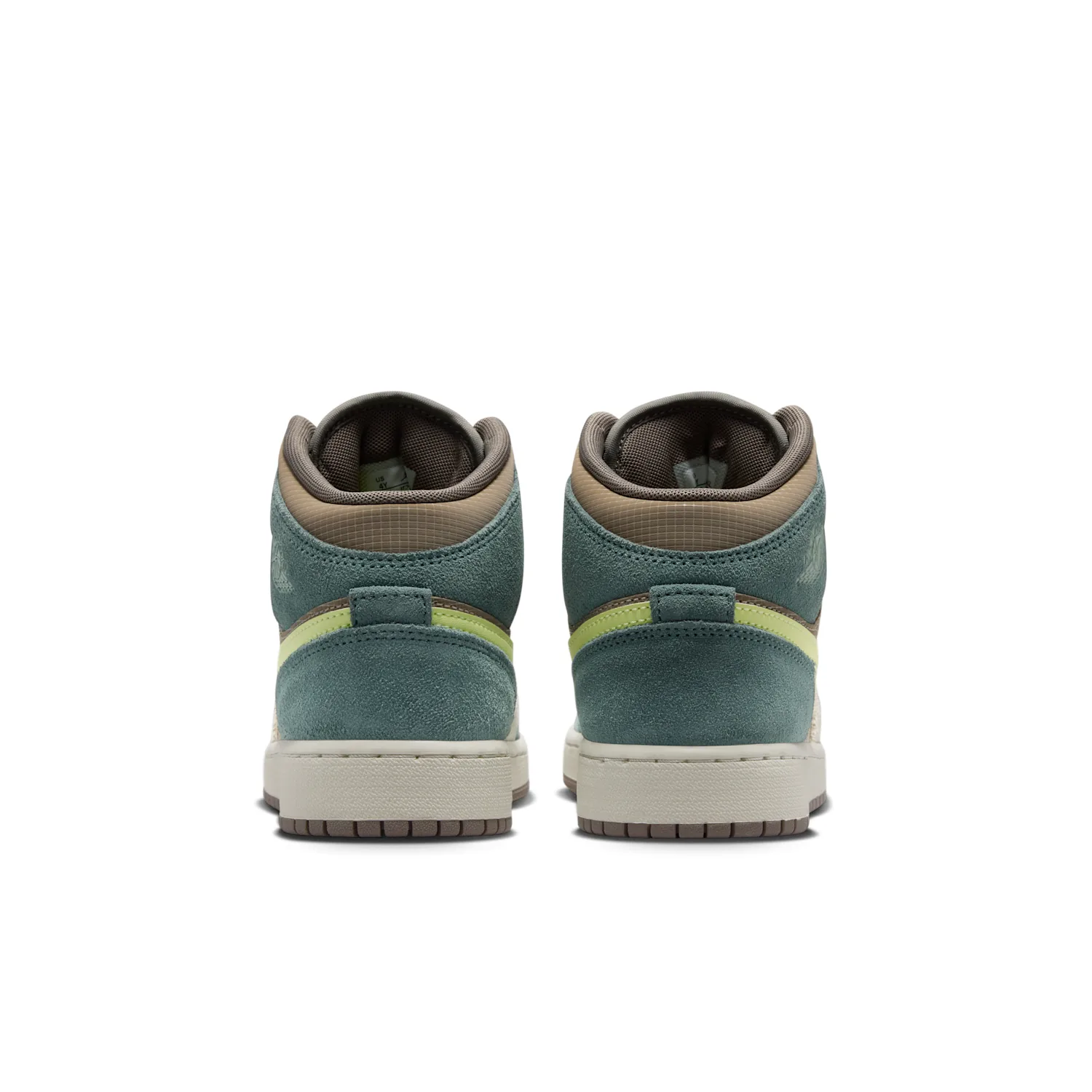 Air Jordan 1 Mid SE image 8