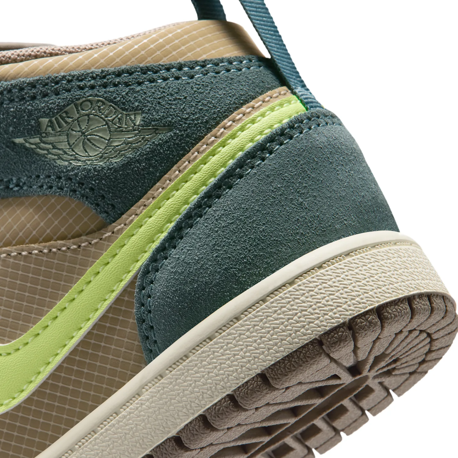 Jordan 1 Mid SE image 10