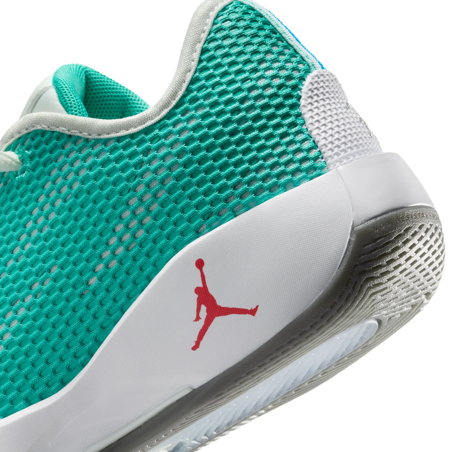 Luka 77 "Love Letter" image 8