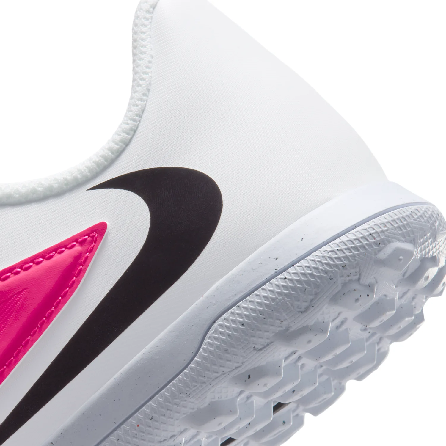 Nike Jr. Phantom 6 Low Club image 8