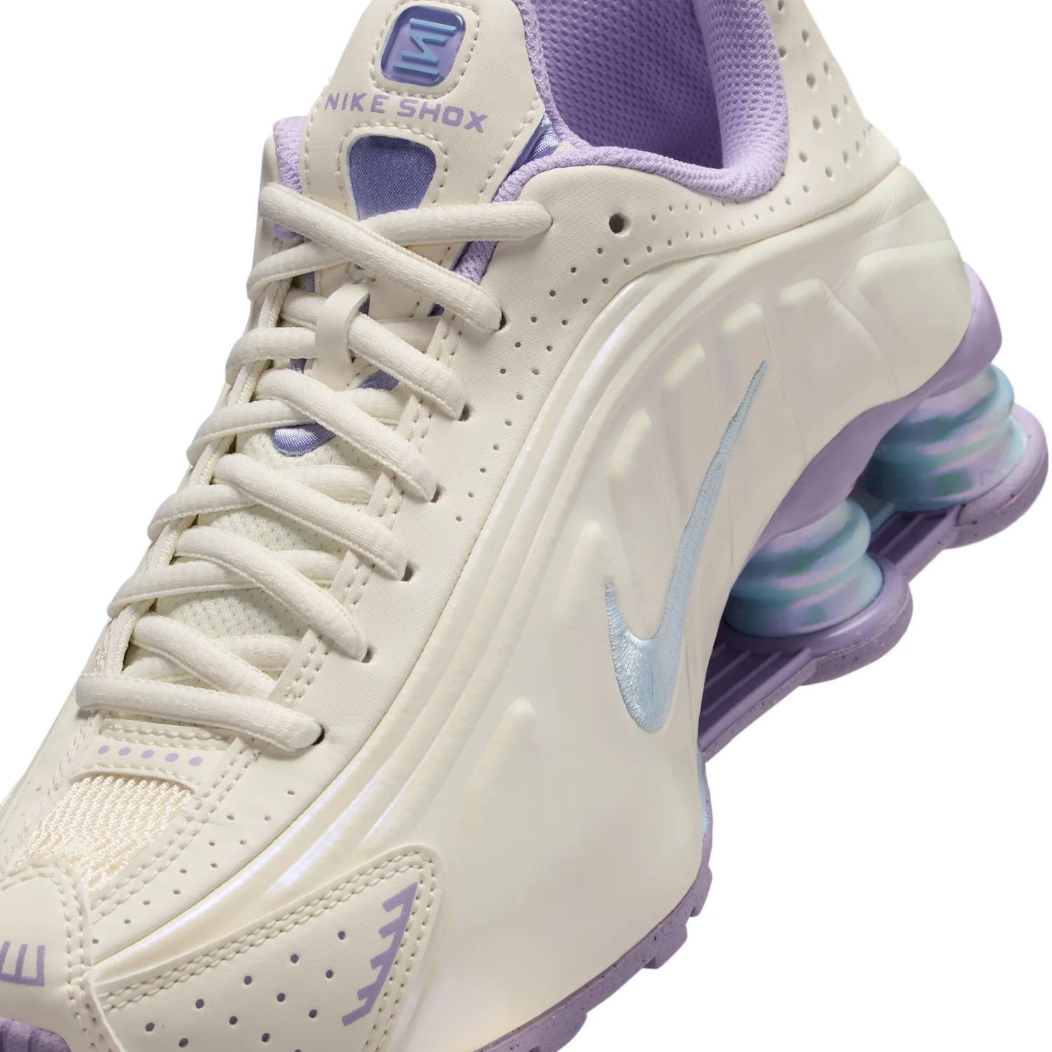 Nike Shox R4 image 7