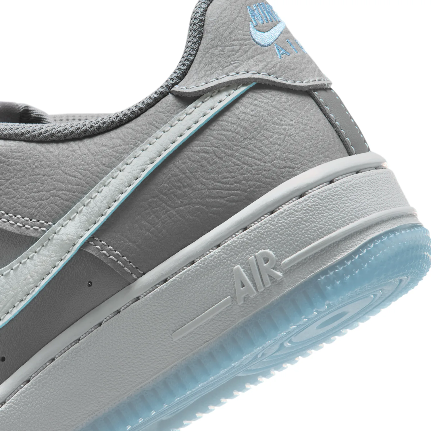 Nike Air Force 1 SE image 8