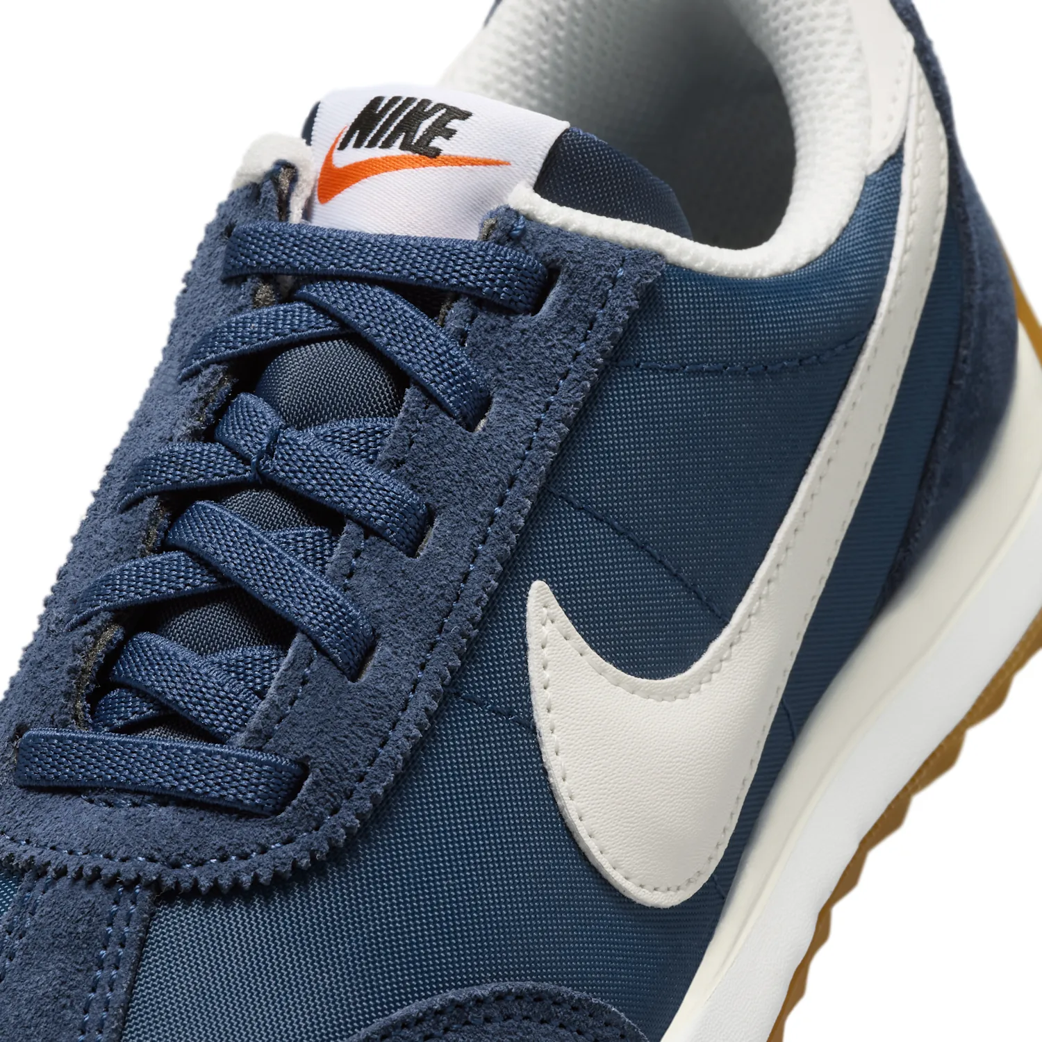 Nike Pacific image 7