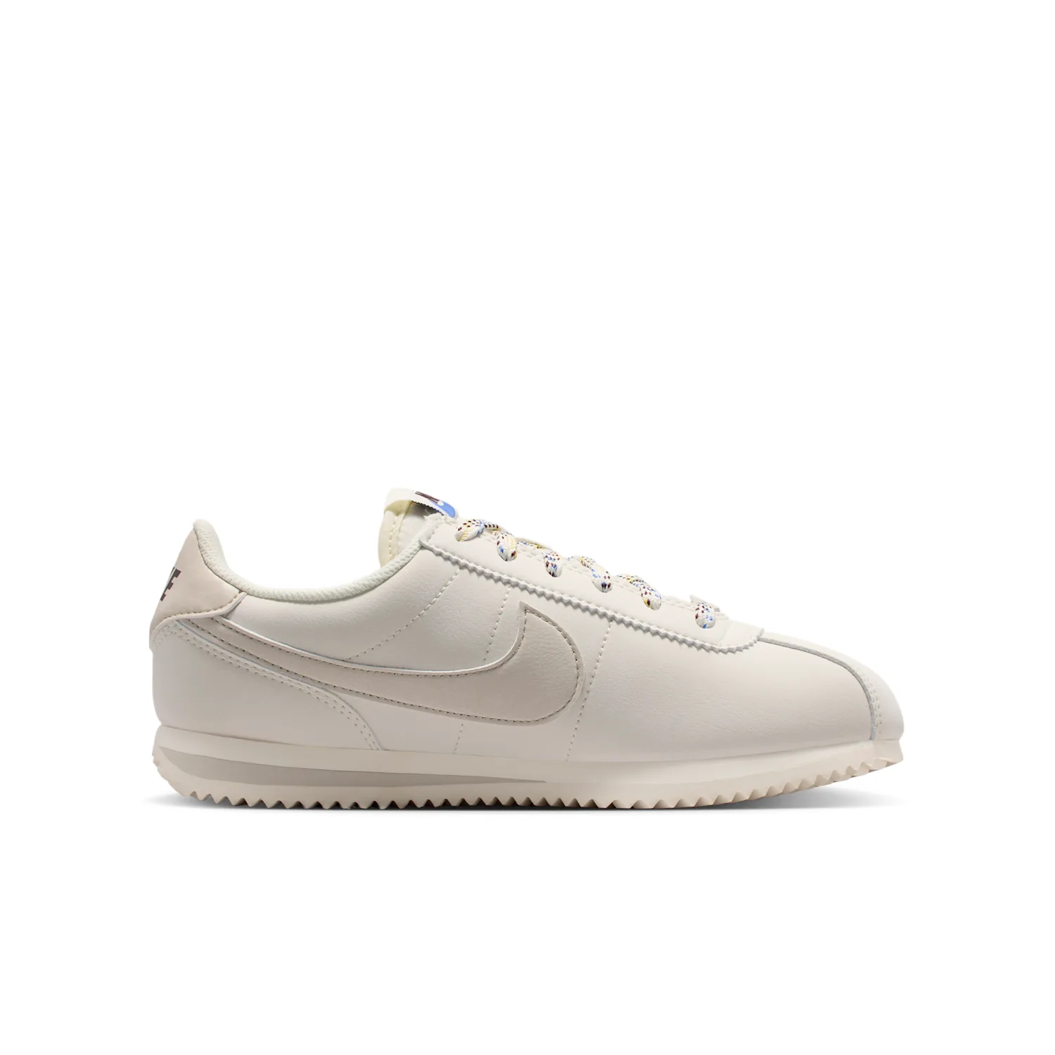 Nike Cortez image 3