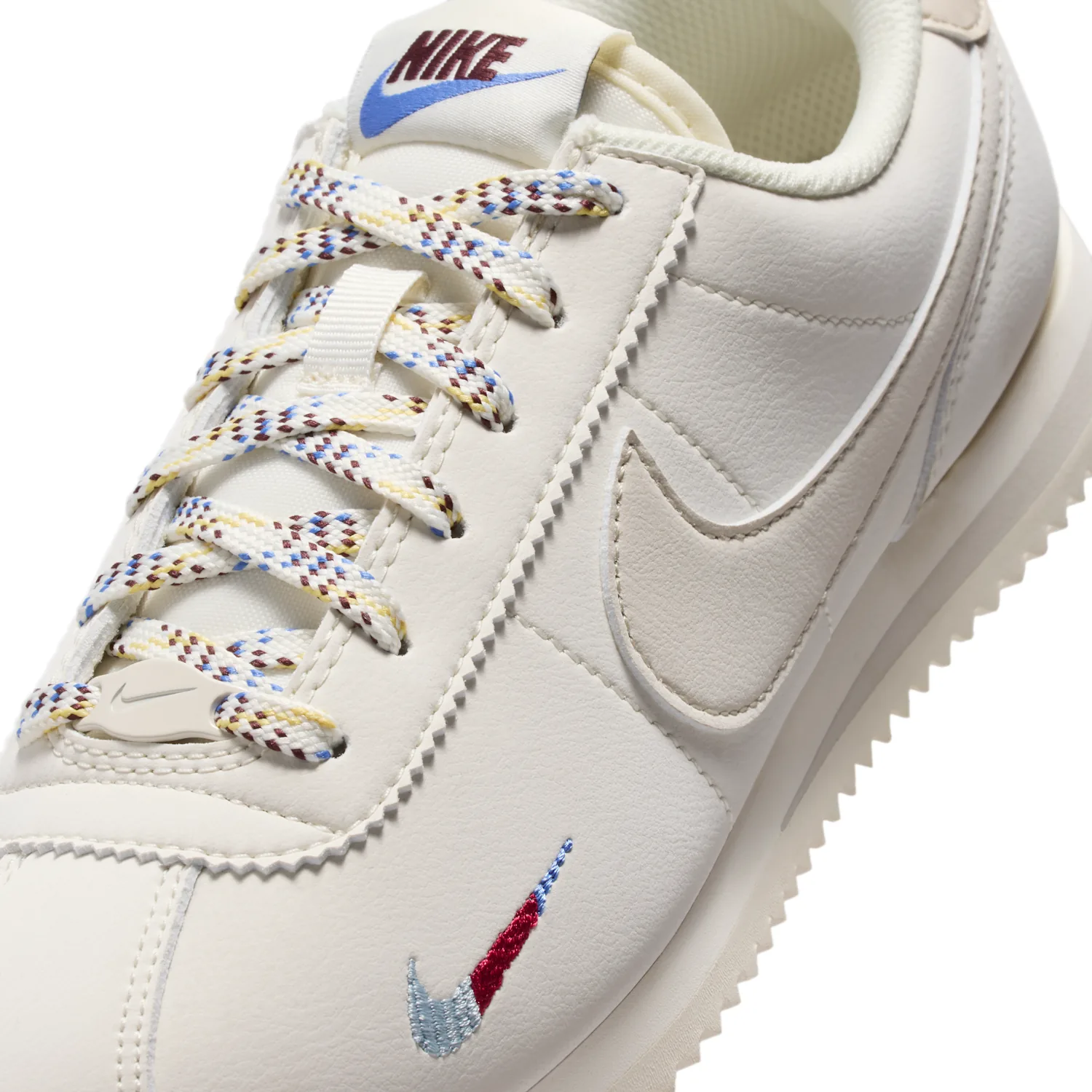 Nike Cortez image 7
