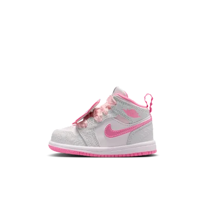 Jordan 1 Mid SE