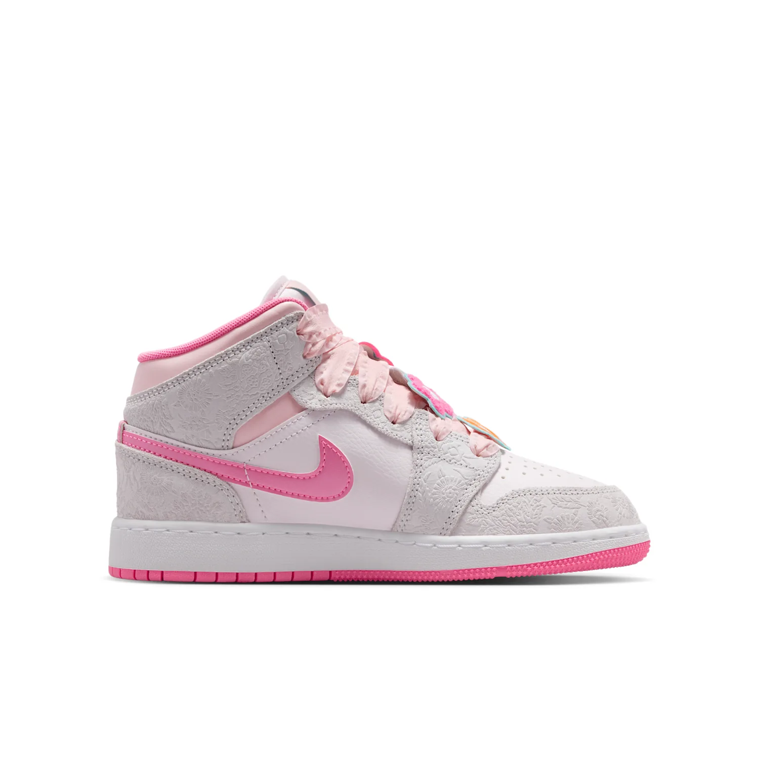 Air Jordan 1 Mid Alt SE image 4