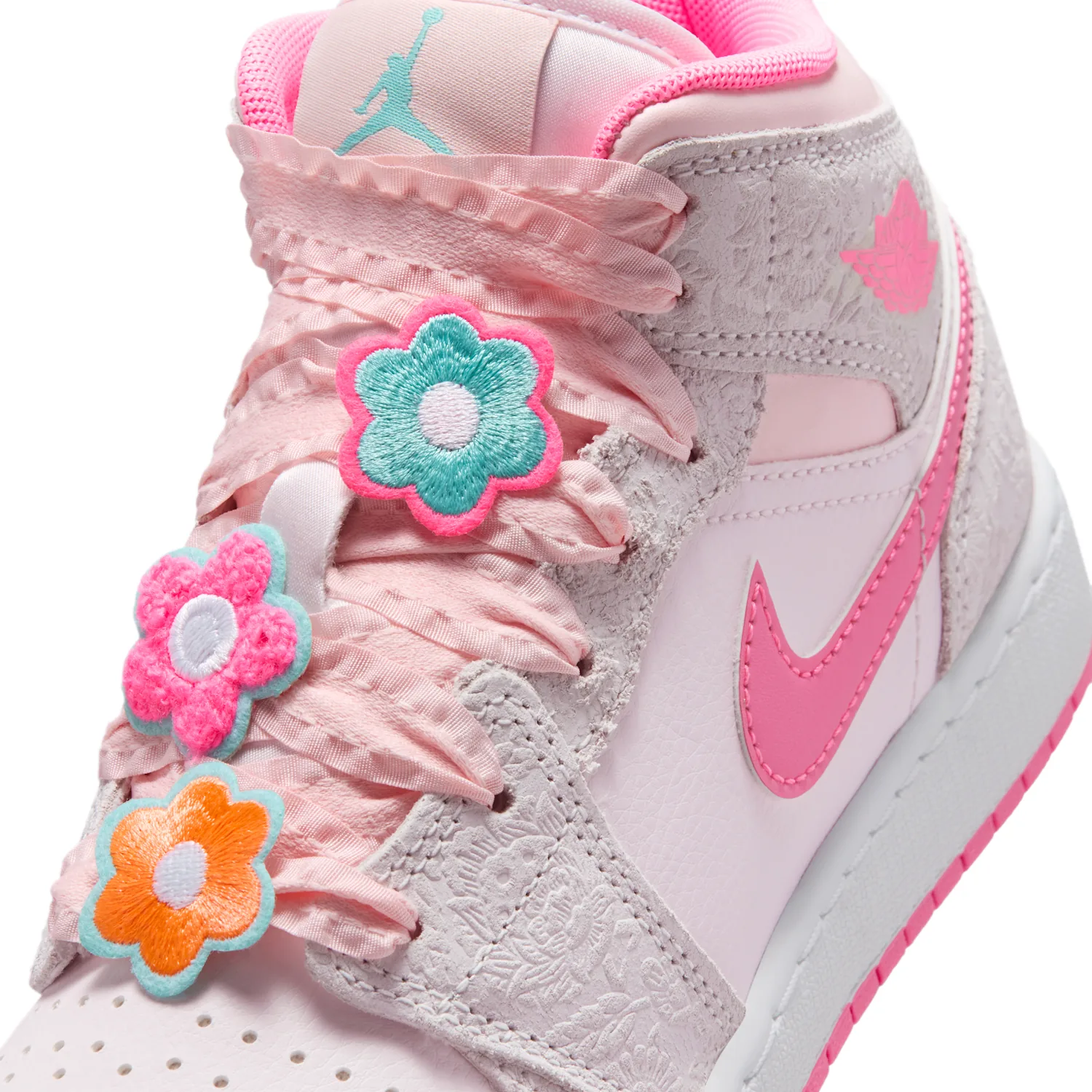 Air Jordan 1 Mid Alt SE image 8