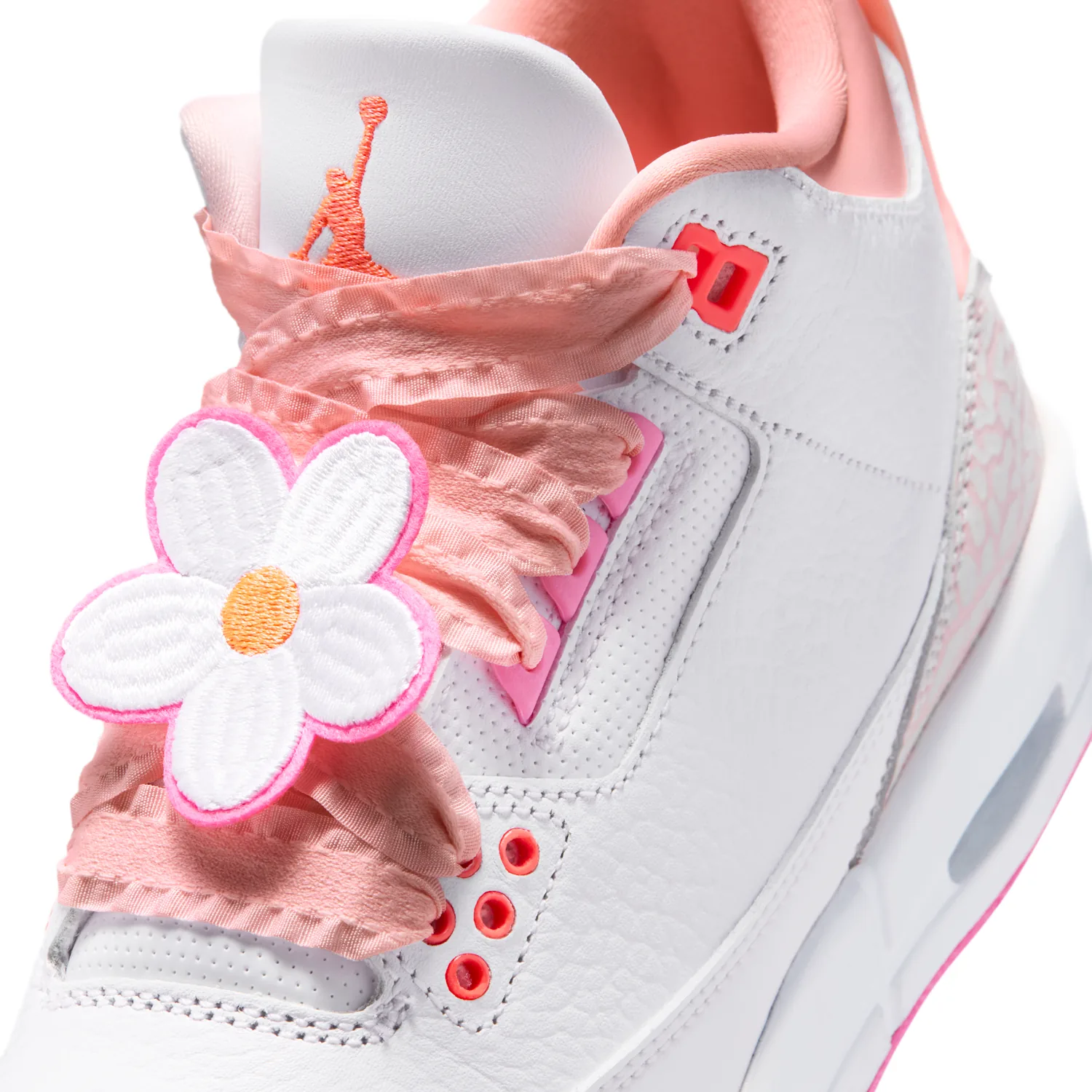 Air Jordan 3 Retro image 8