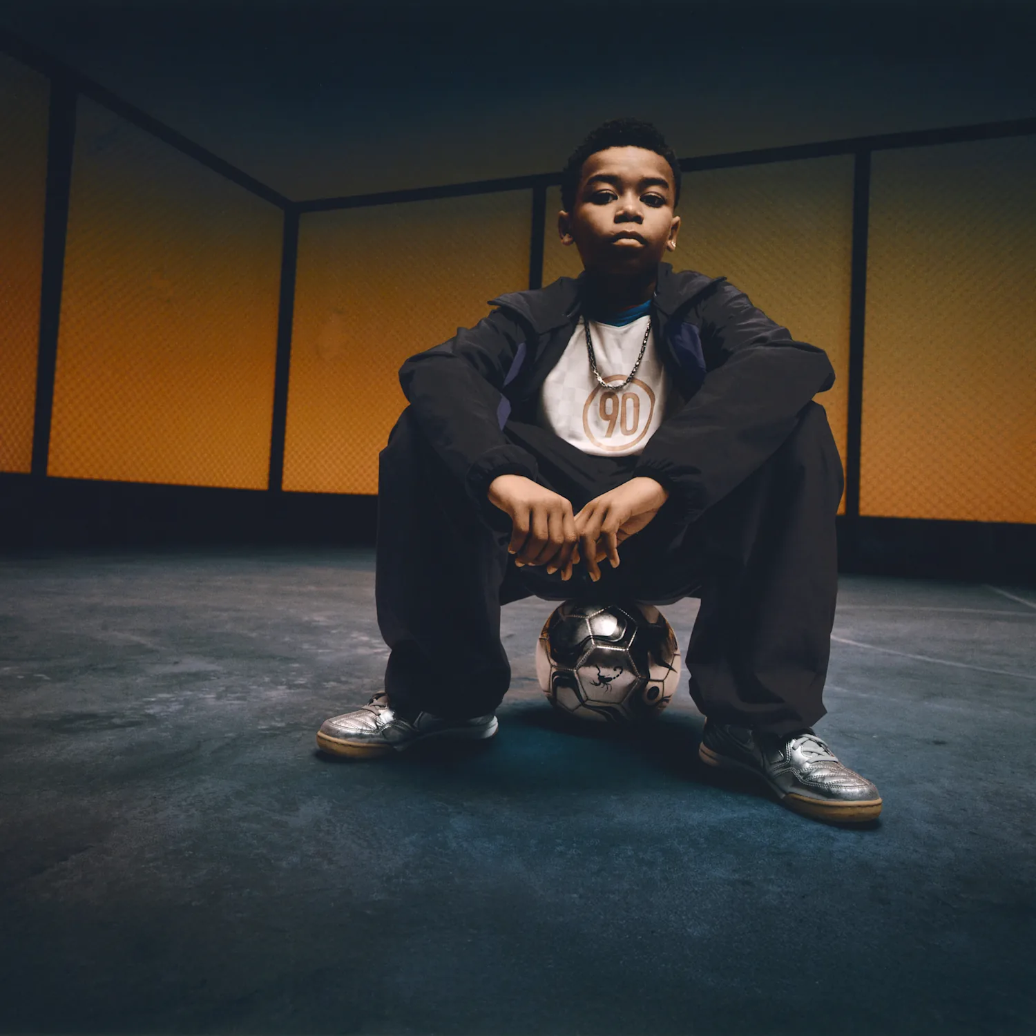 Nike Gato LV8 image 9