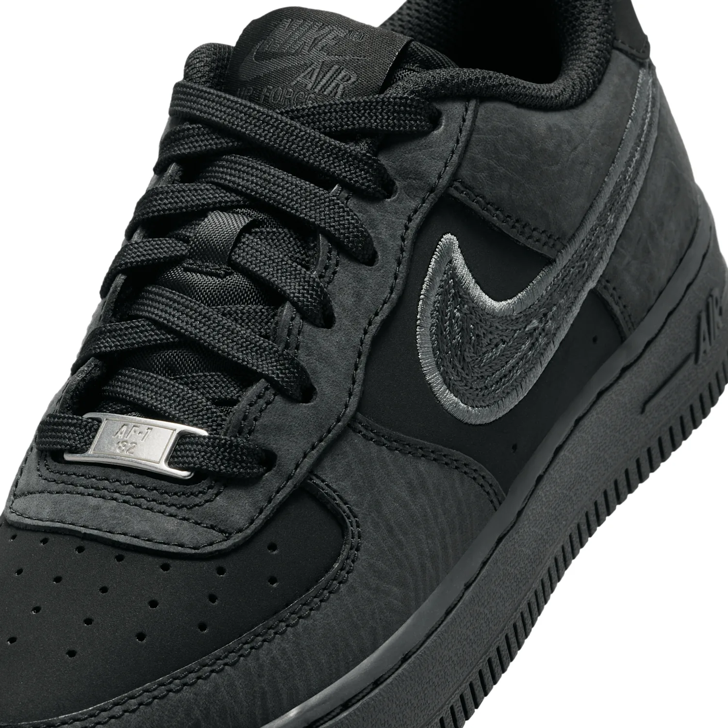 Nike Air Force 1 LV8 3 image 7