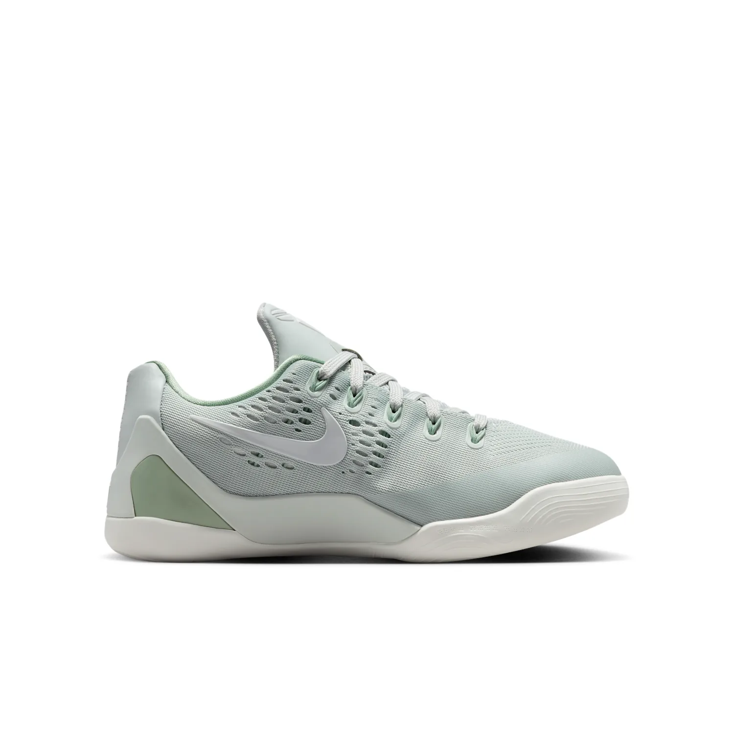 Kobe IX Low EM image 3
