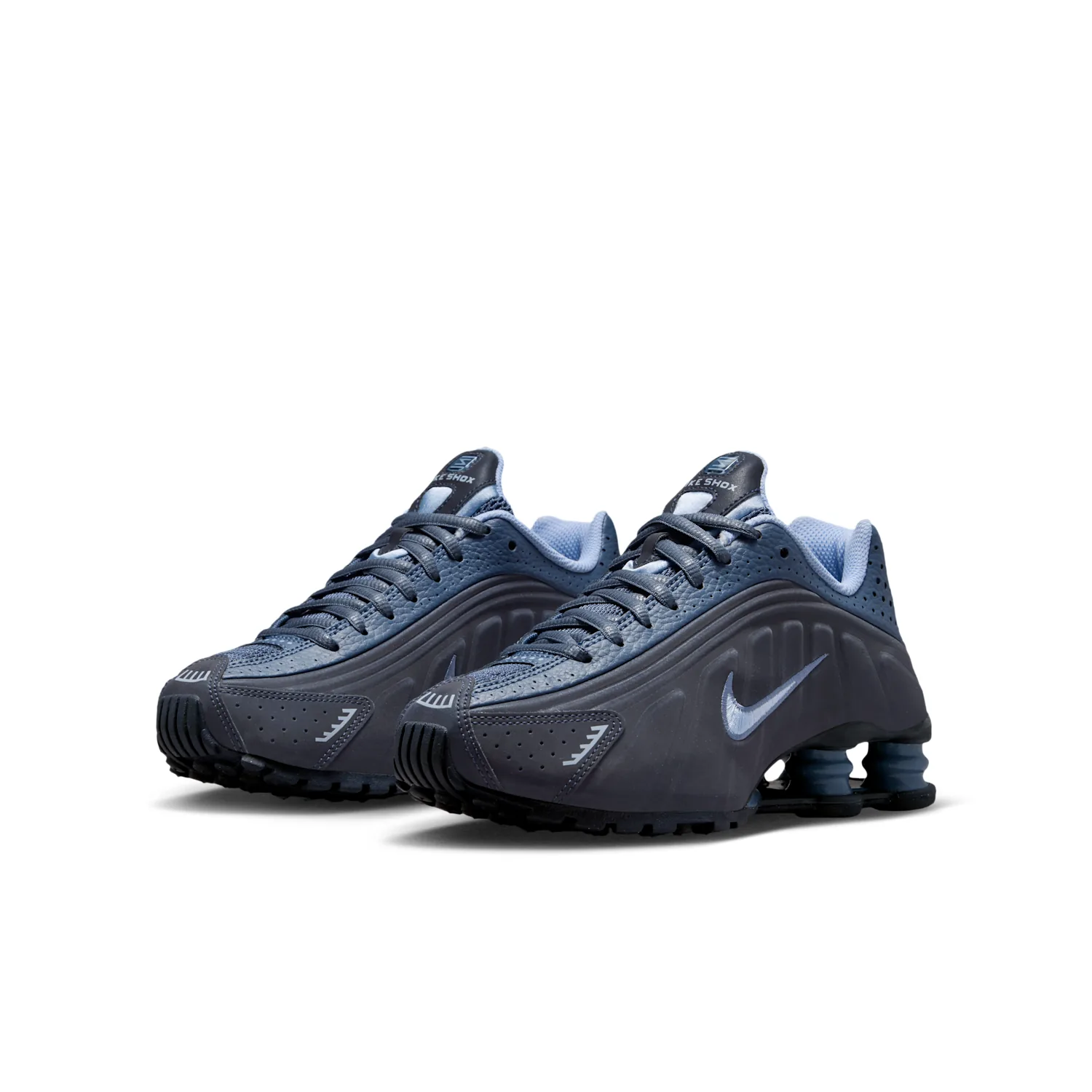 Nike Shox R4 image 5