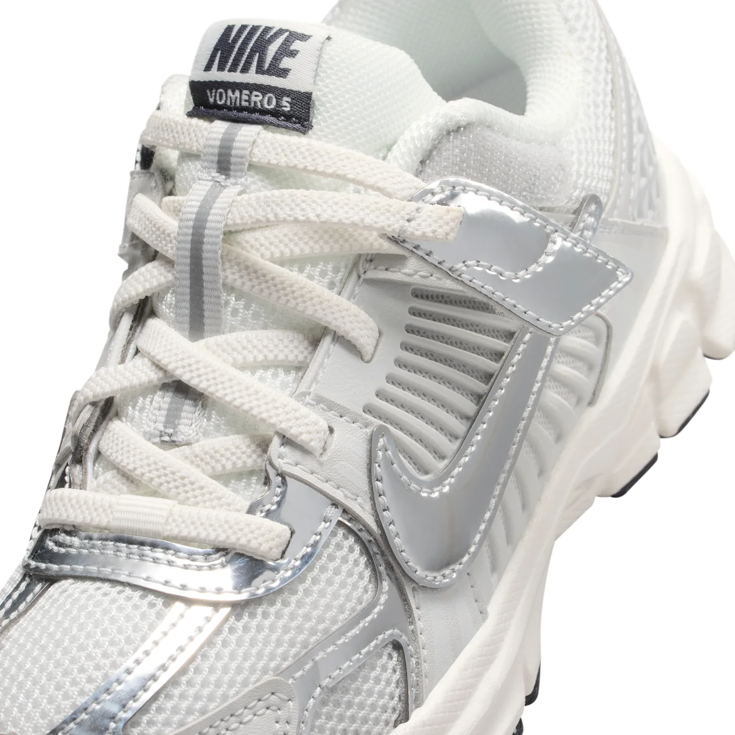 Nike Vomero 5 image 7