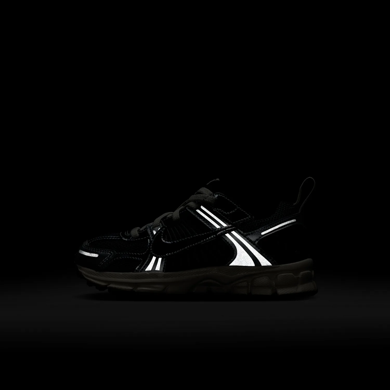 Nike Vomero 5 image 9