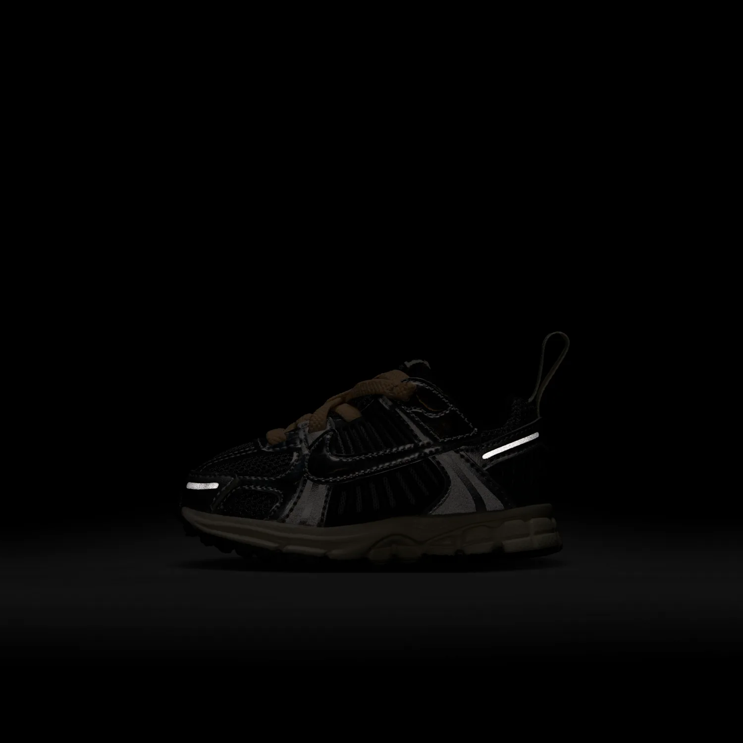 Nike Vomero 5 image 8