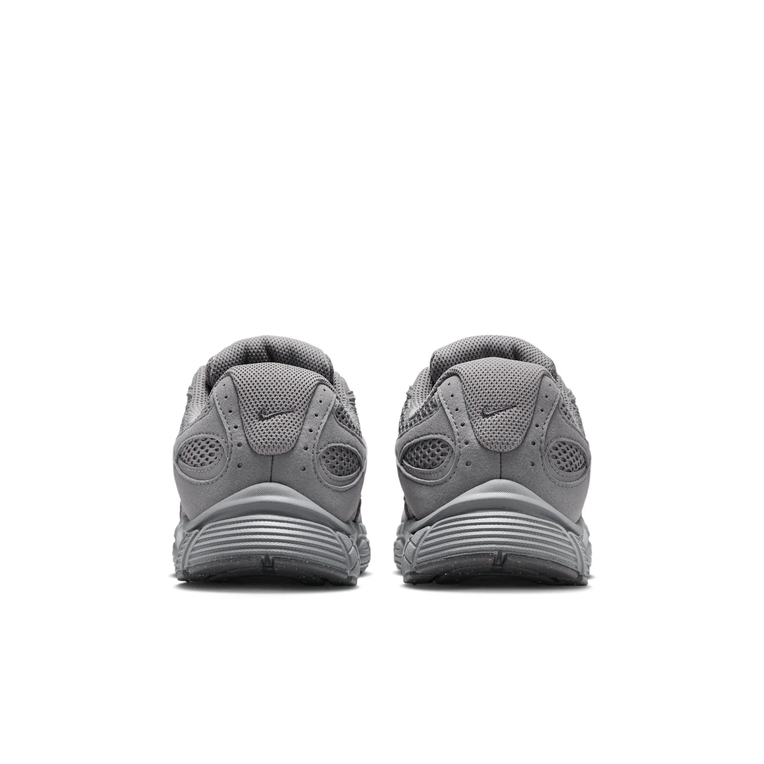 Nike V5 Runner Suede image 6