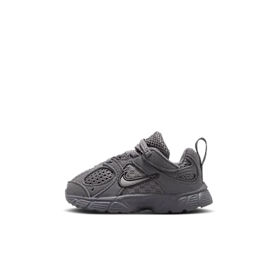 Nike V5 Runner Suede