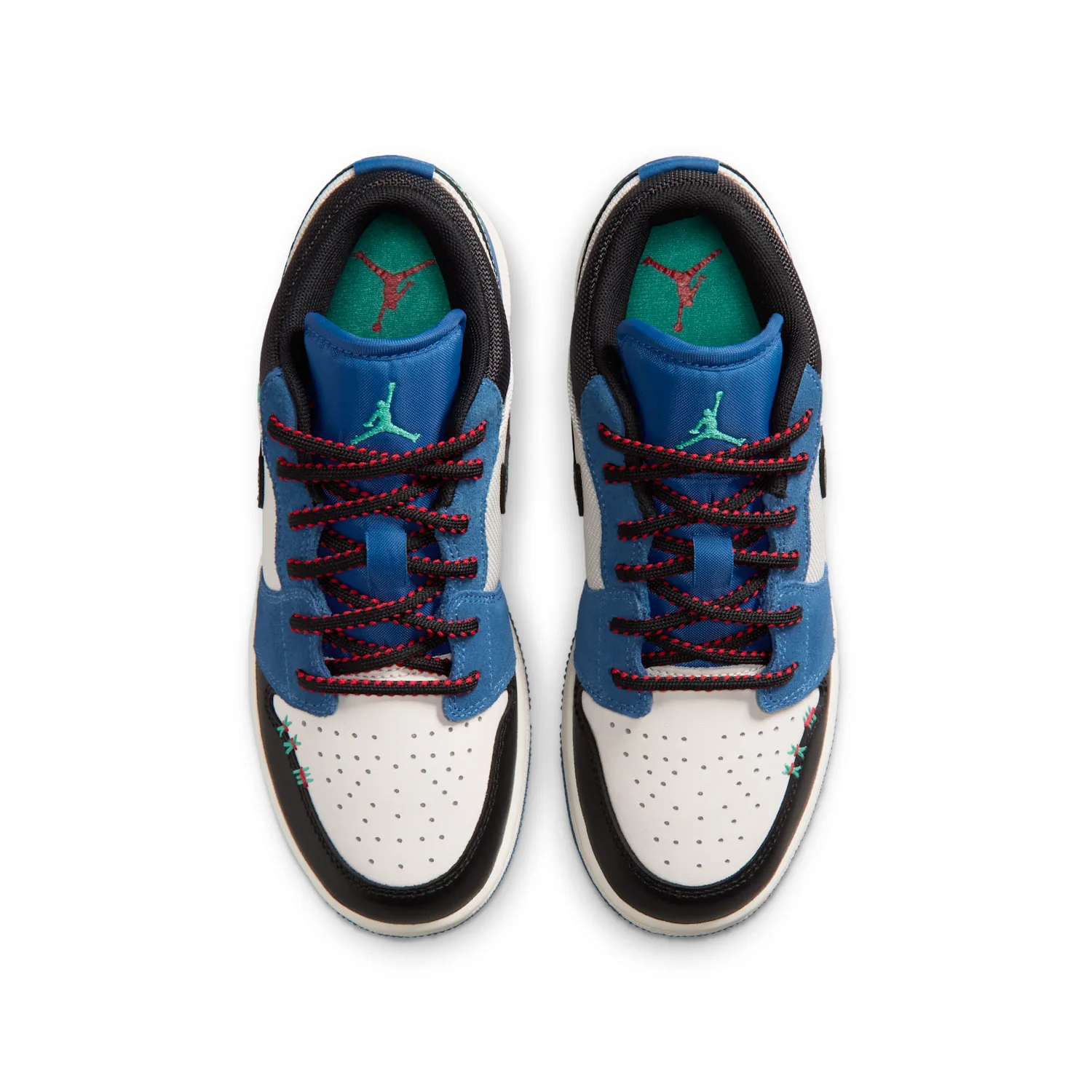Air Jordan 1 Low SE image 4