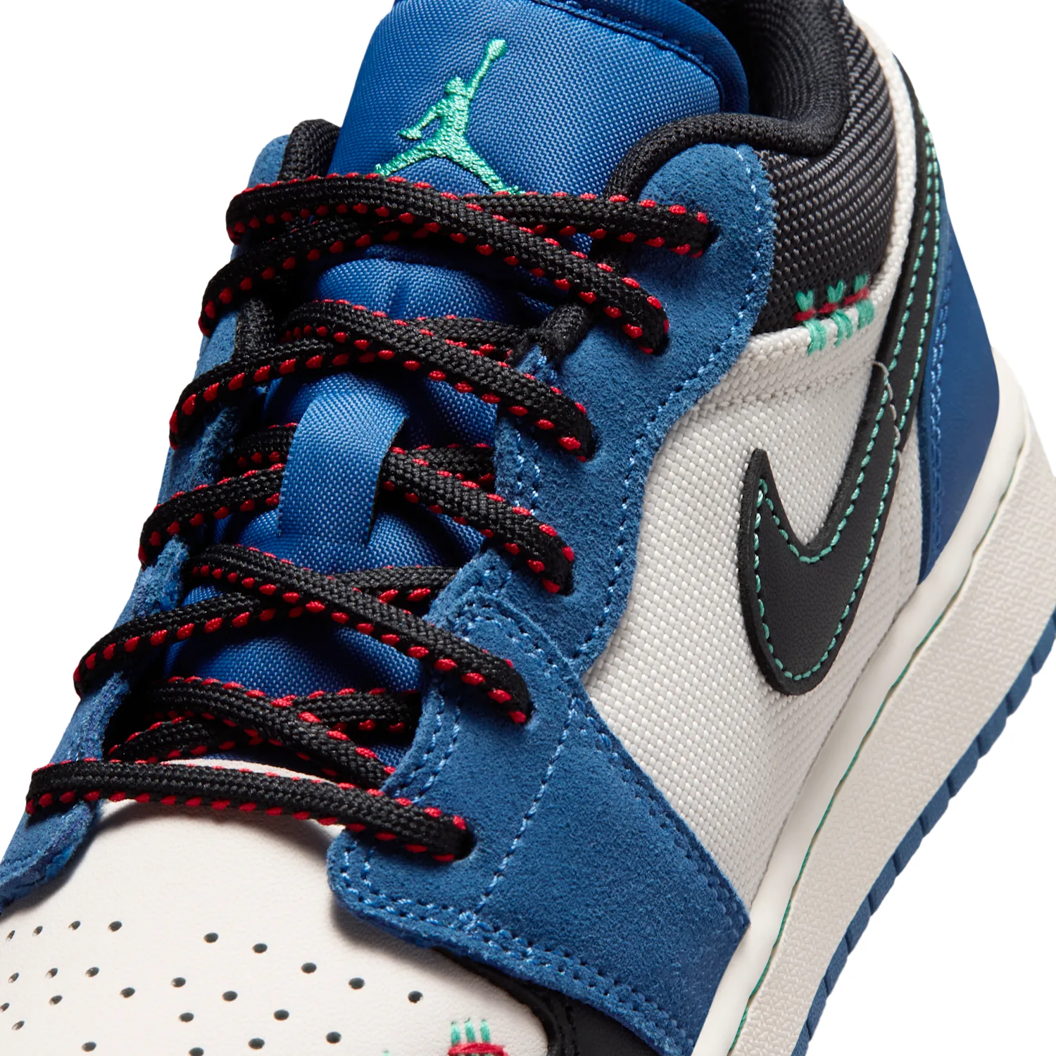 Air Jordan 1 Low SE image 7