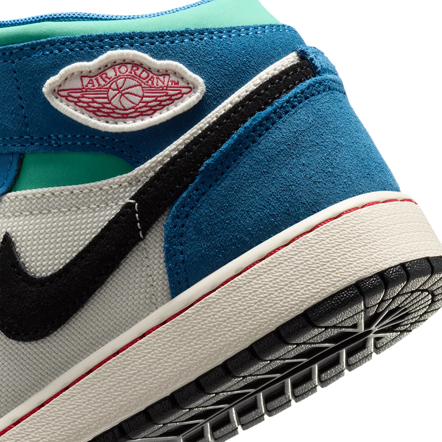 Air Jordan 1 Mid SE image 8