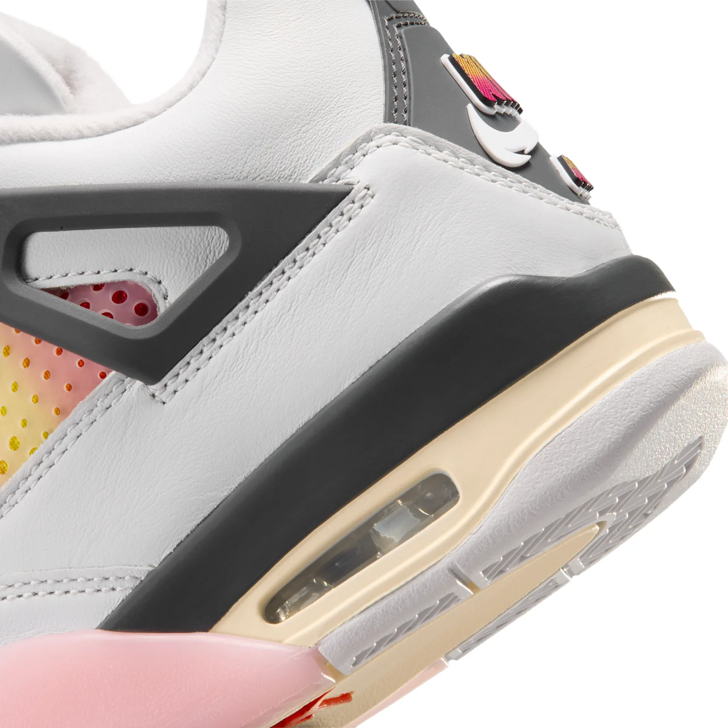 Air Jordan 4 Retro "Comic" image 9